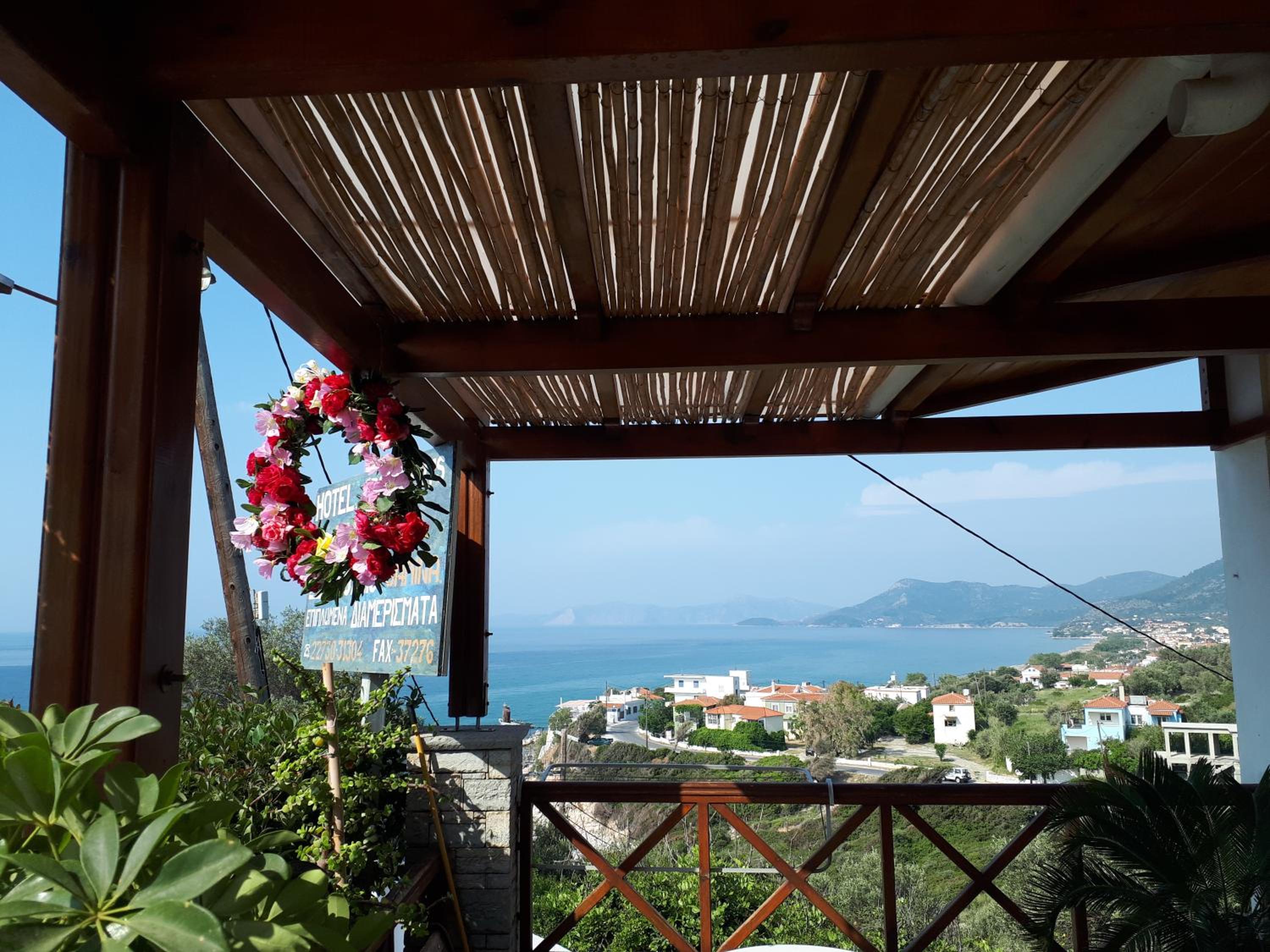 Balcony & Terrace
