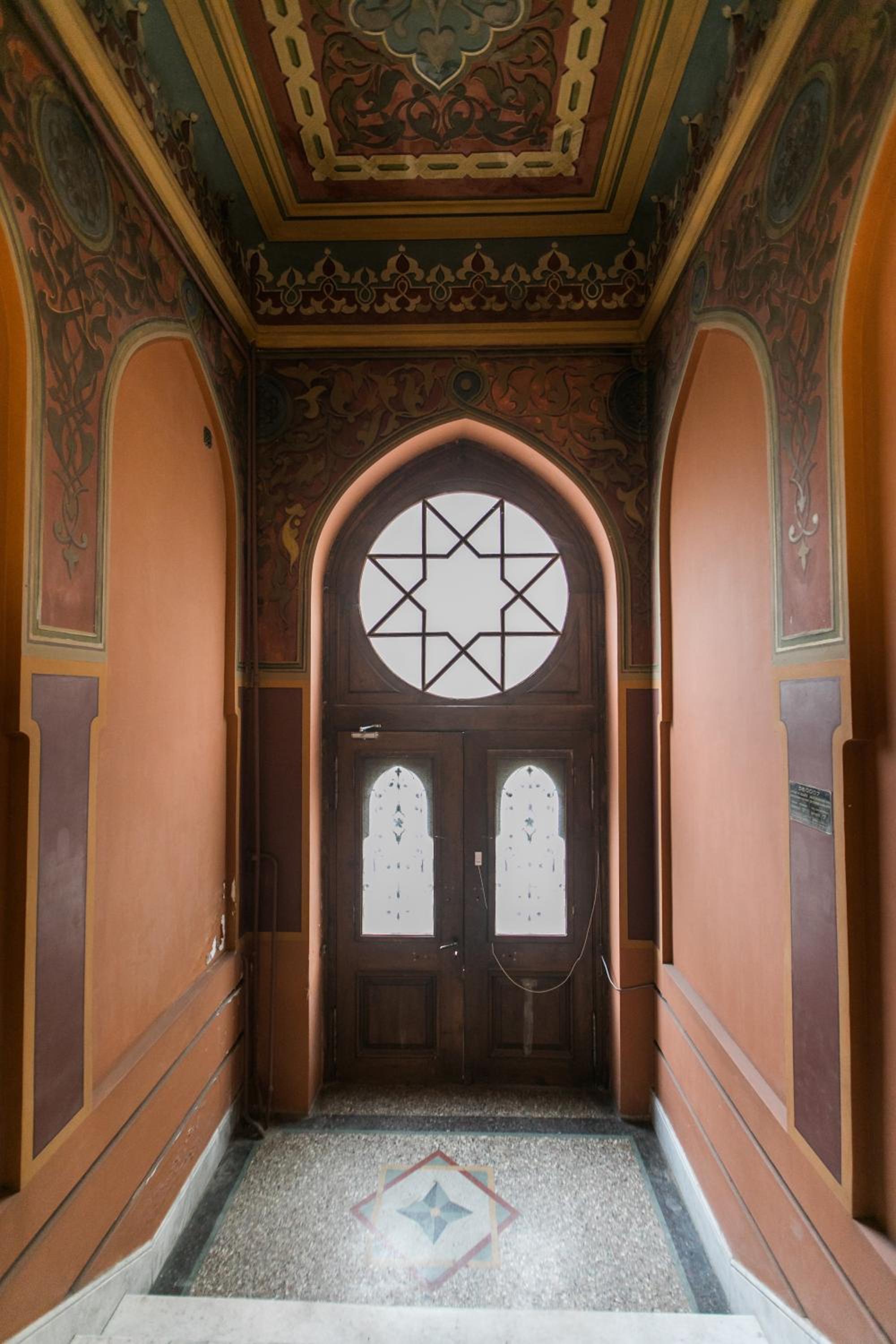 Photo 6