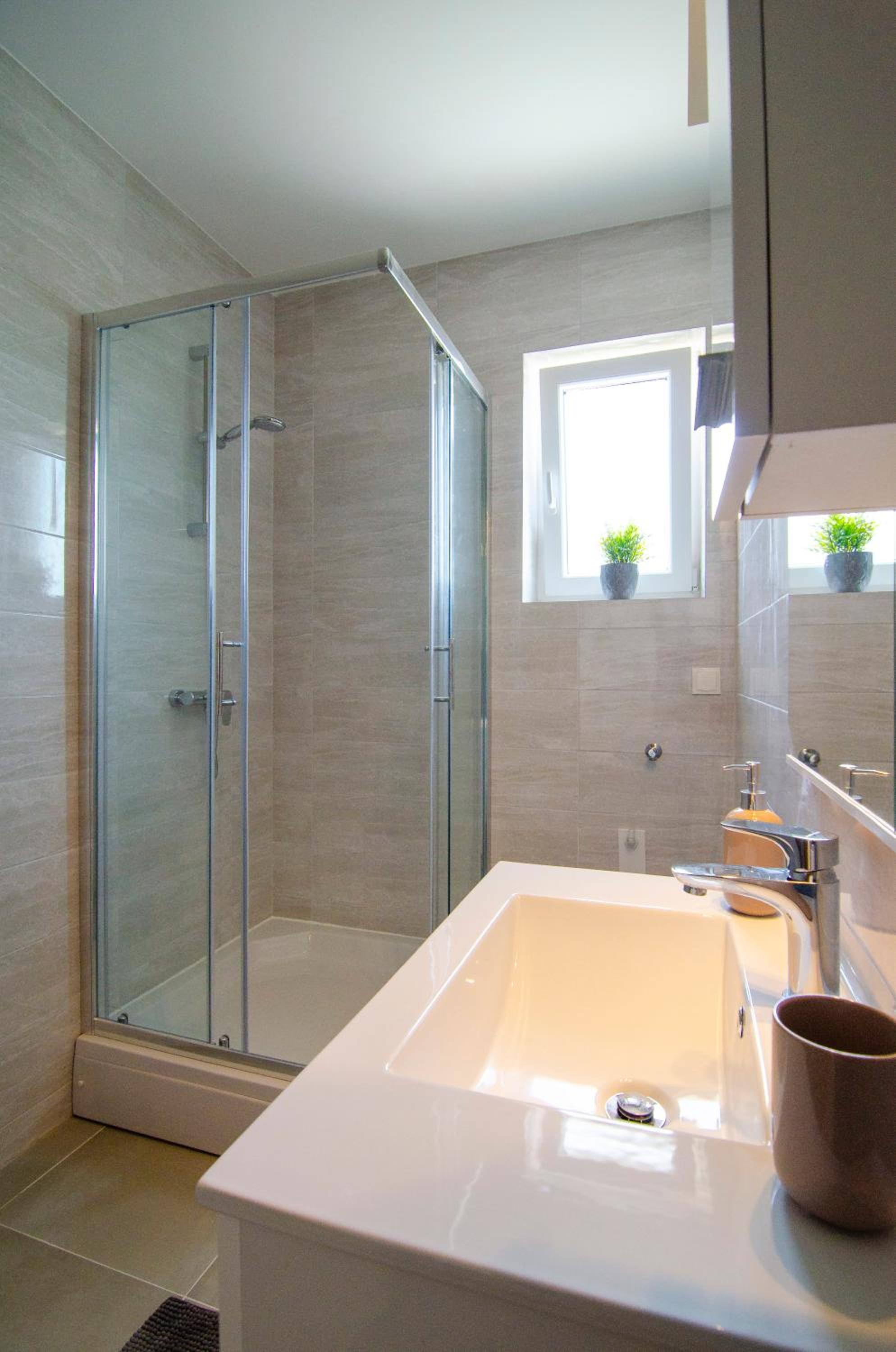 Photo 123