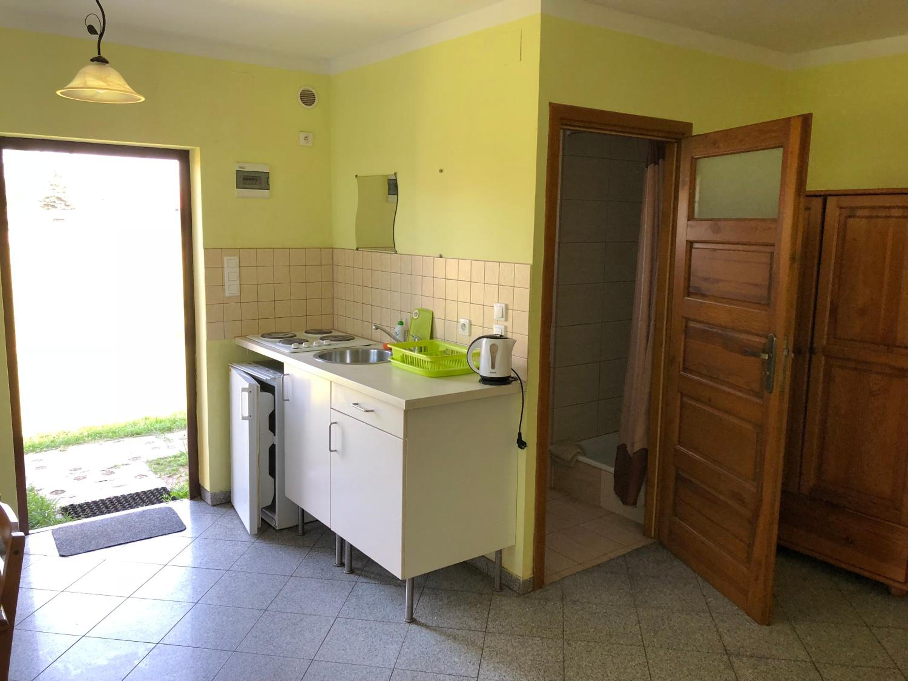 Photo 18