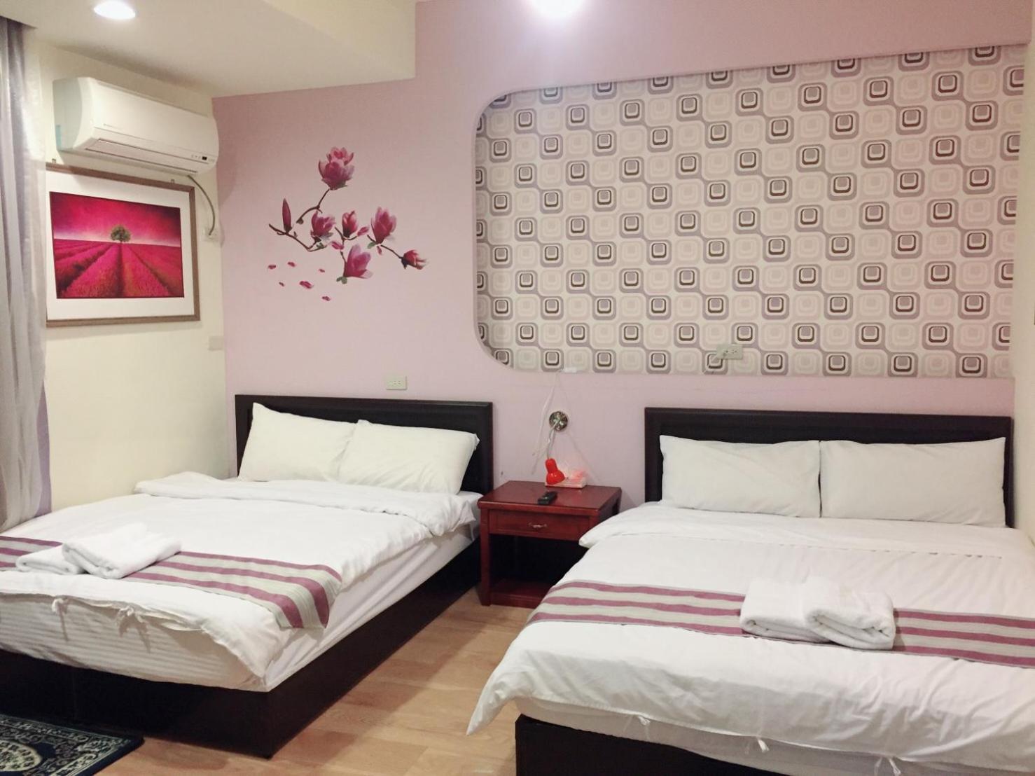 Tainan B&B Hall West Centra