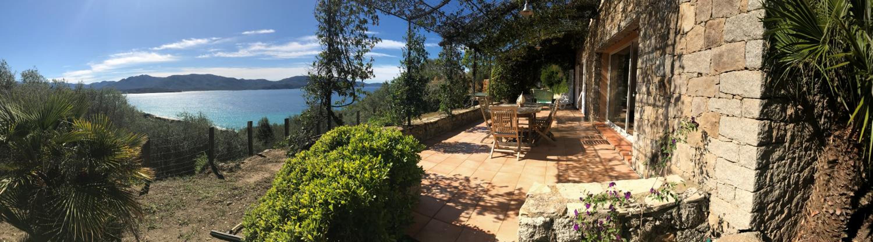 Villas Valinco Capicciolo vue-proche mer-piscines view 4