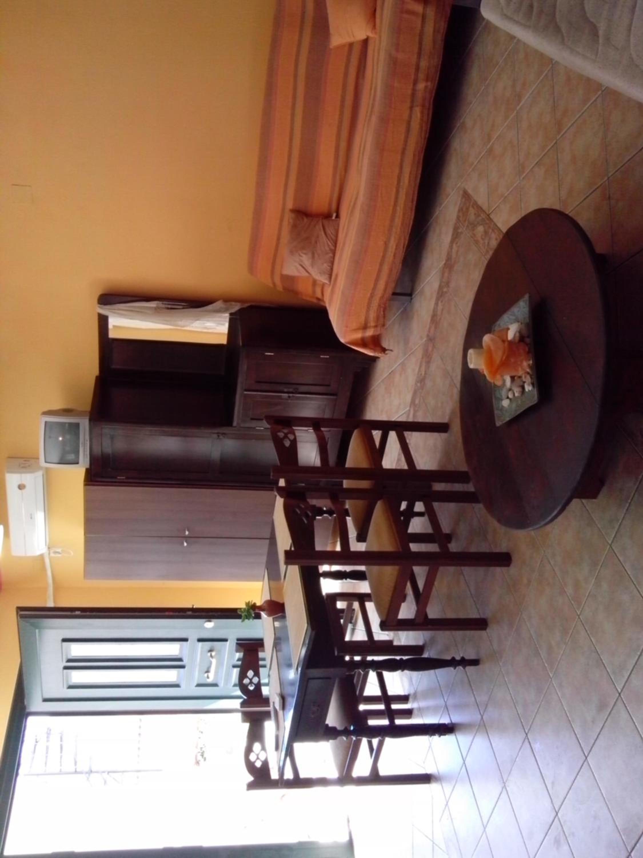 Green Hill Studios & Apartments