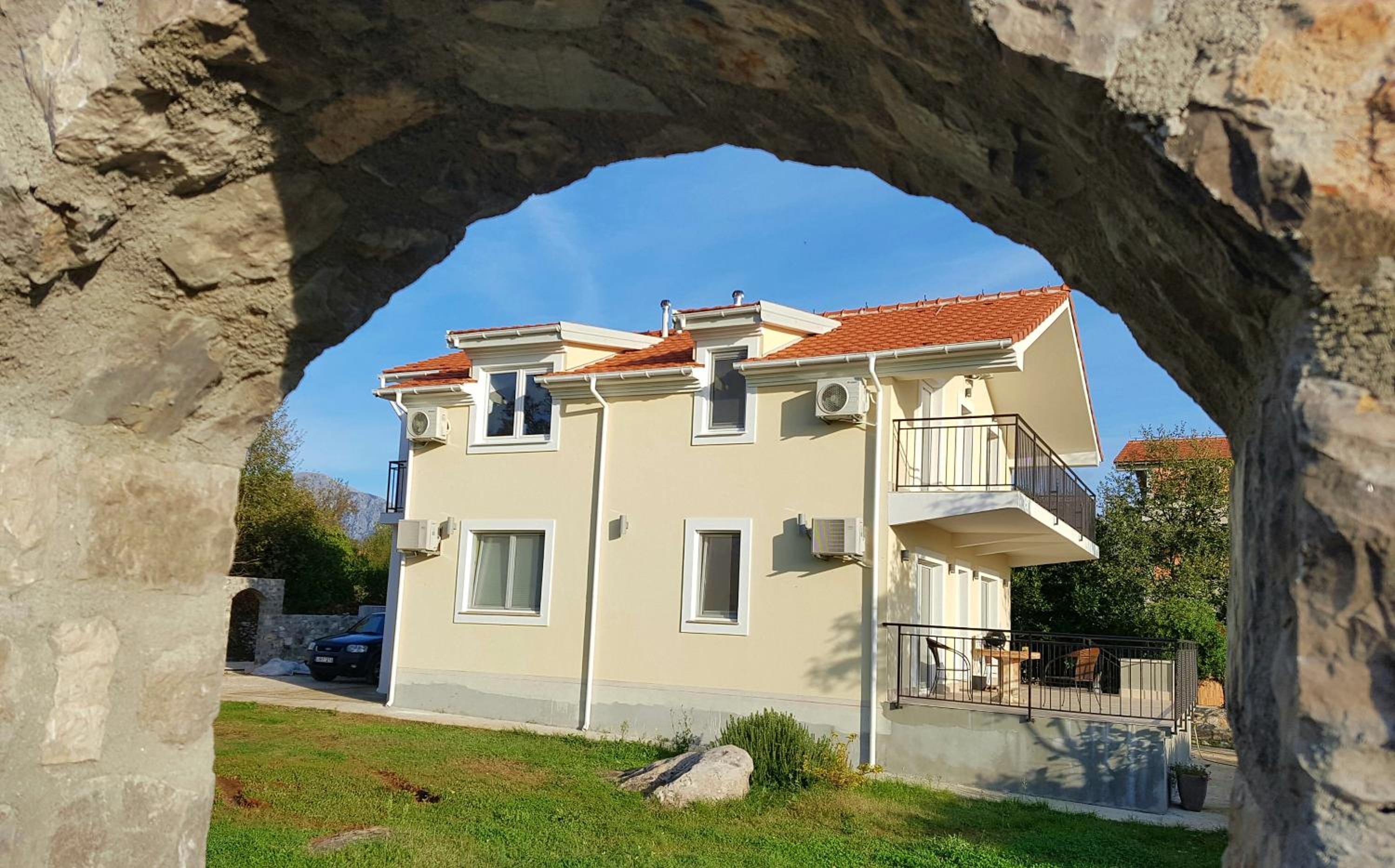 Villa Rolla view 5