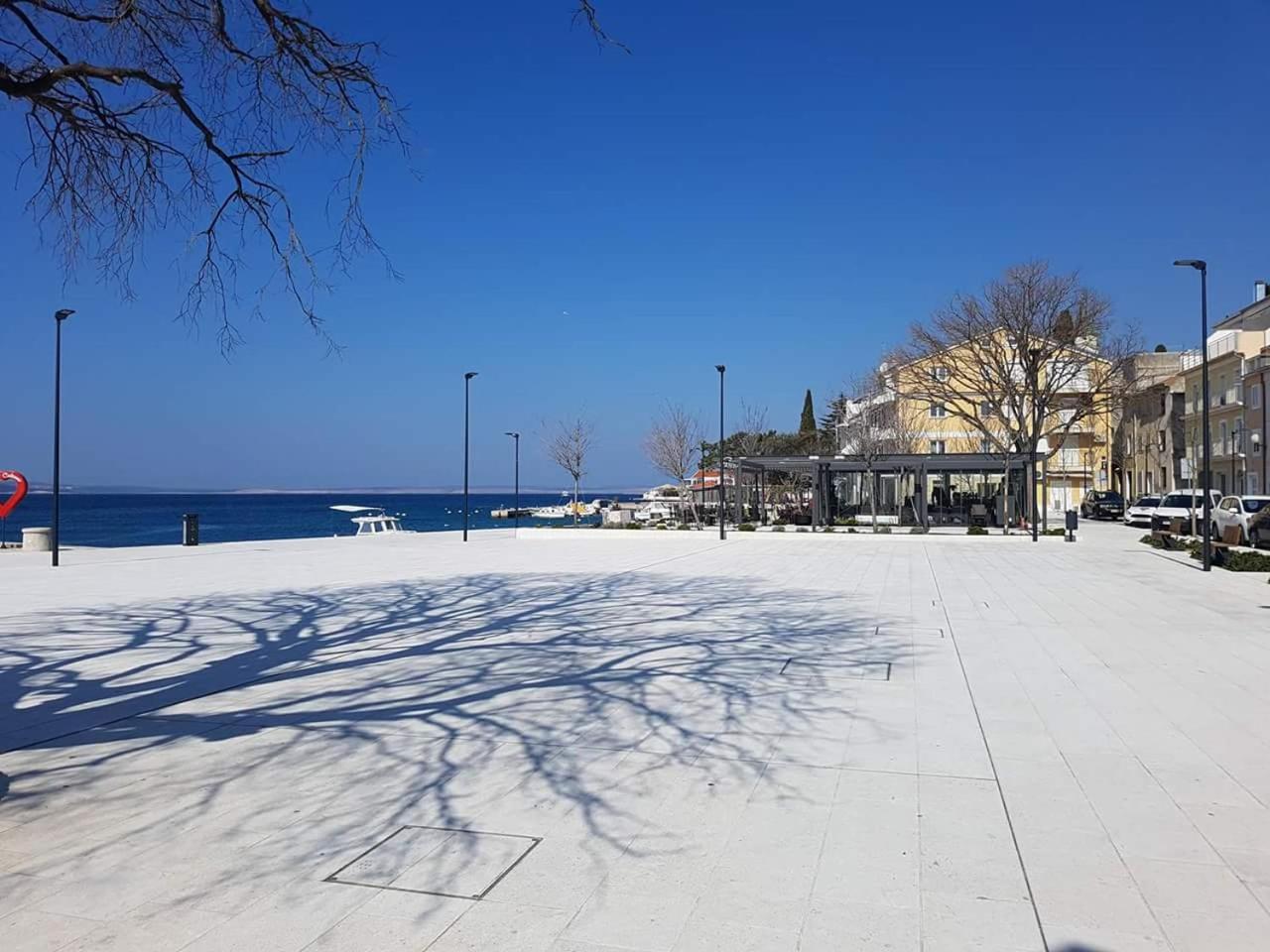 Roko Apartments