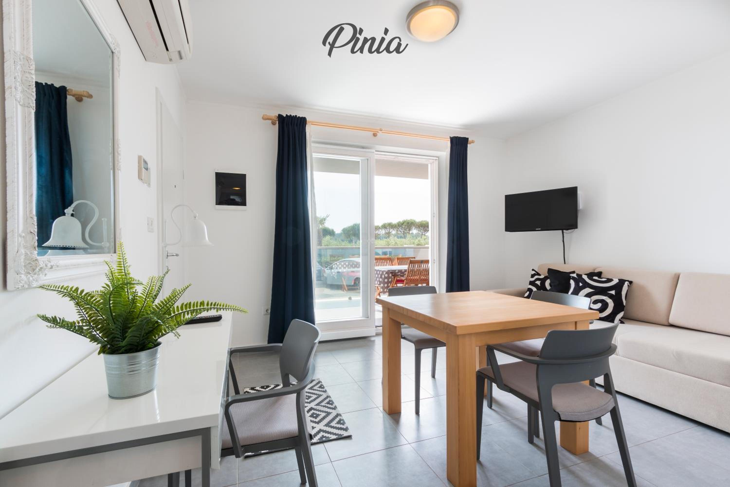 Luxury Apartments Tramontana view 2