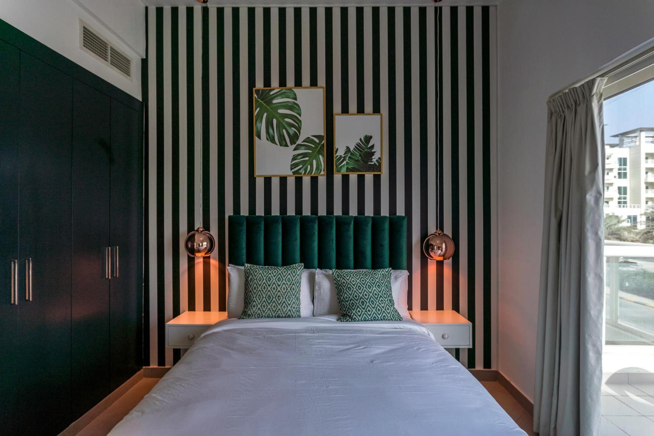 One Perfect Stay - Jumeirah Heights