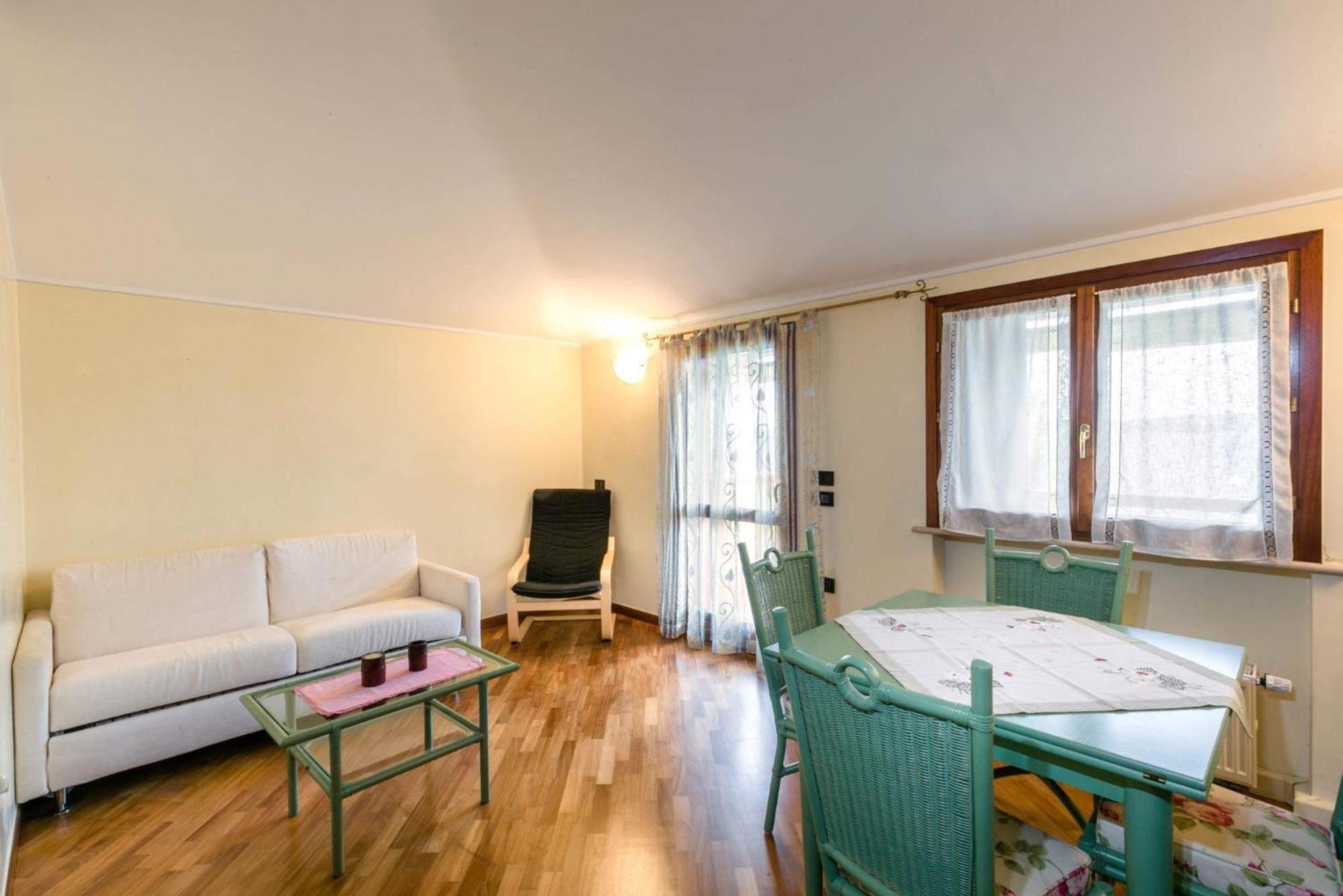 Sirmio Apartments - Primavera Stay