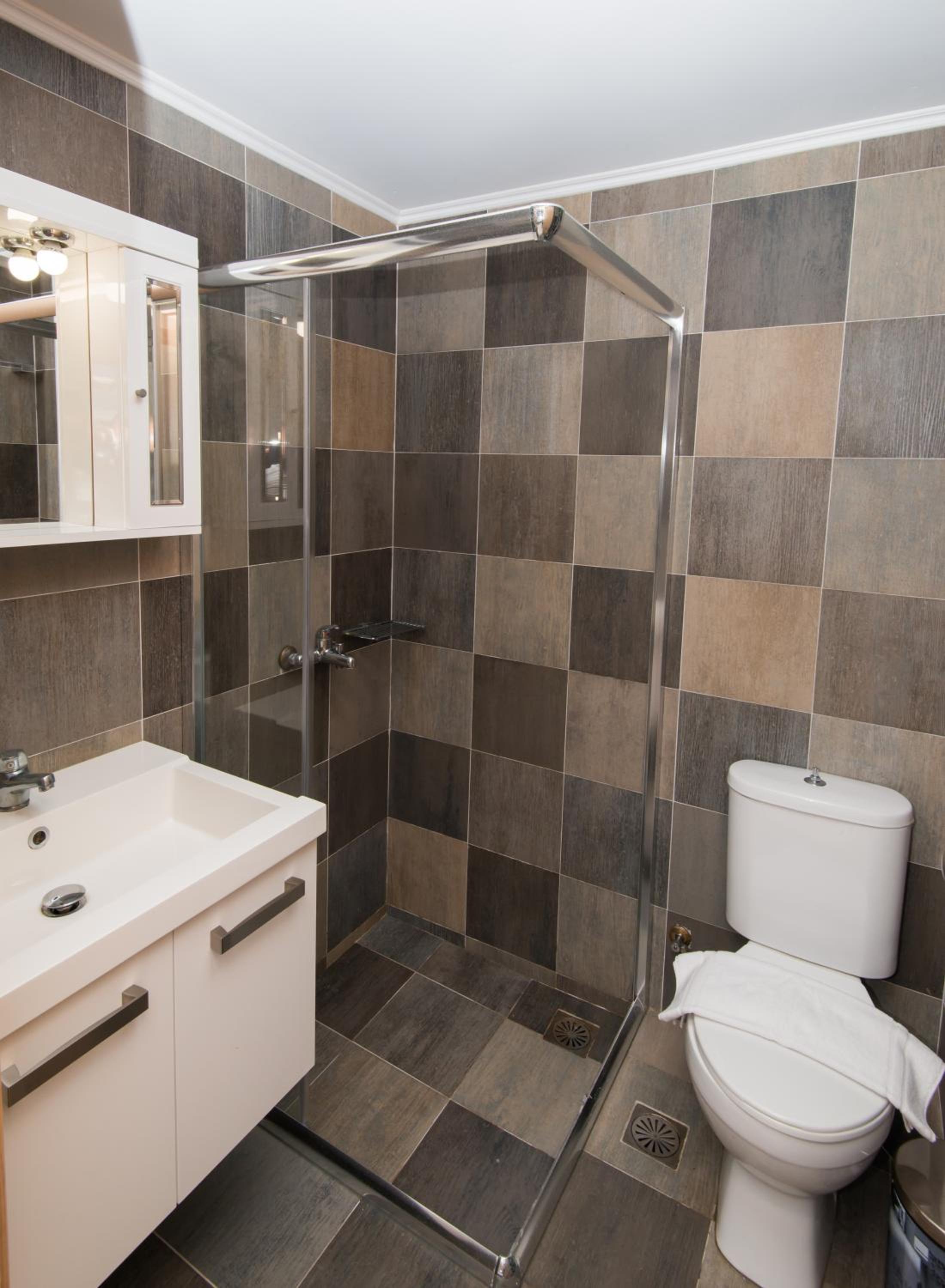 Christina's Luxury Apartment