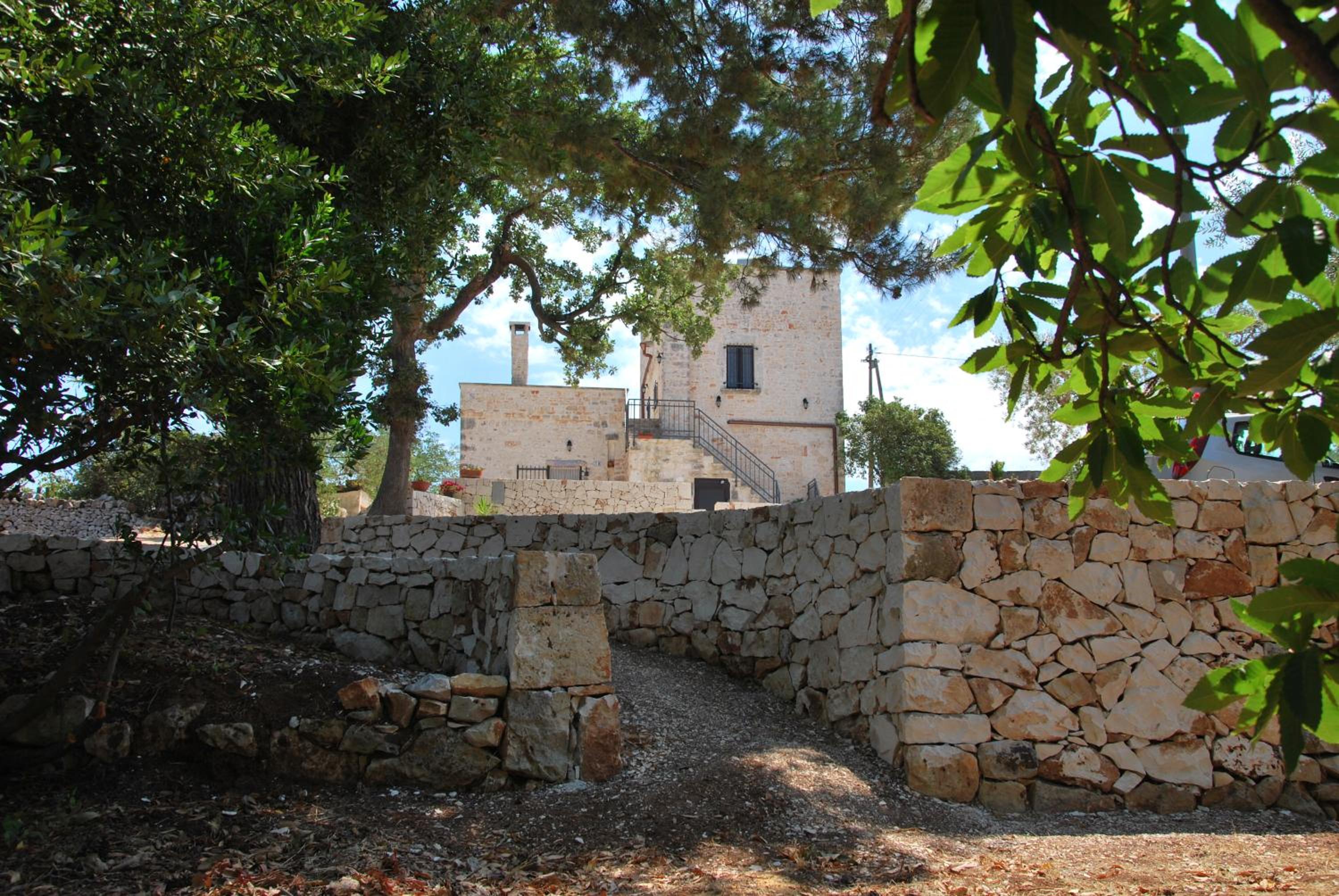 Photo 48