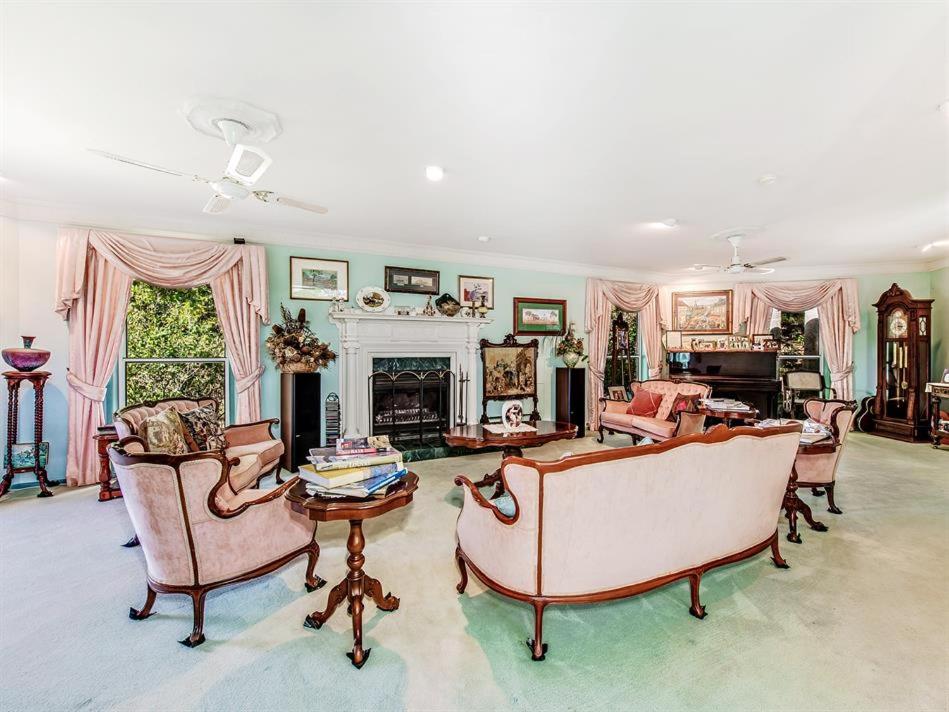 Noosa Hinterland Spectacular Boutique Guesthouse