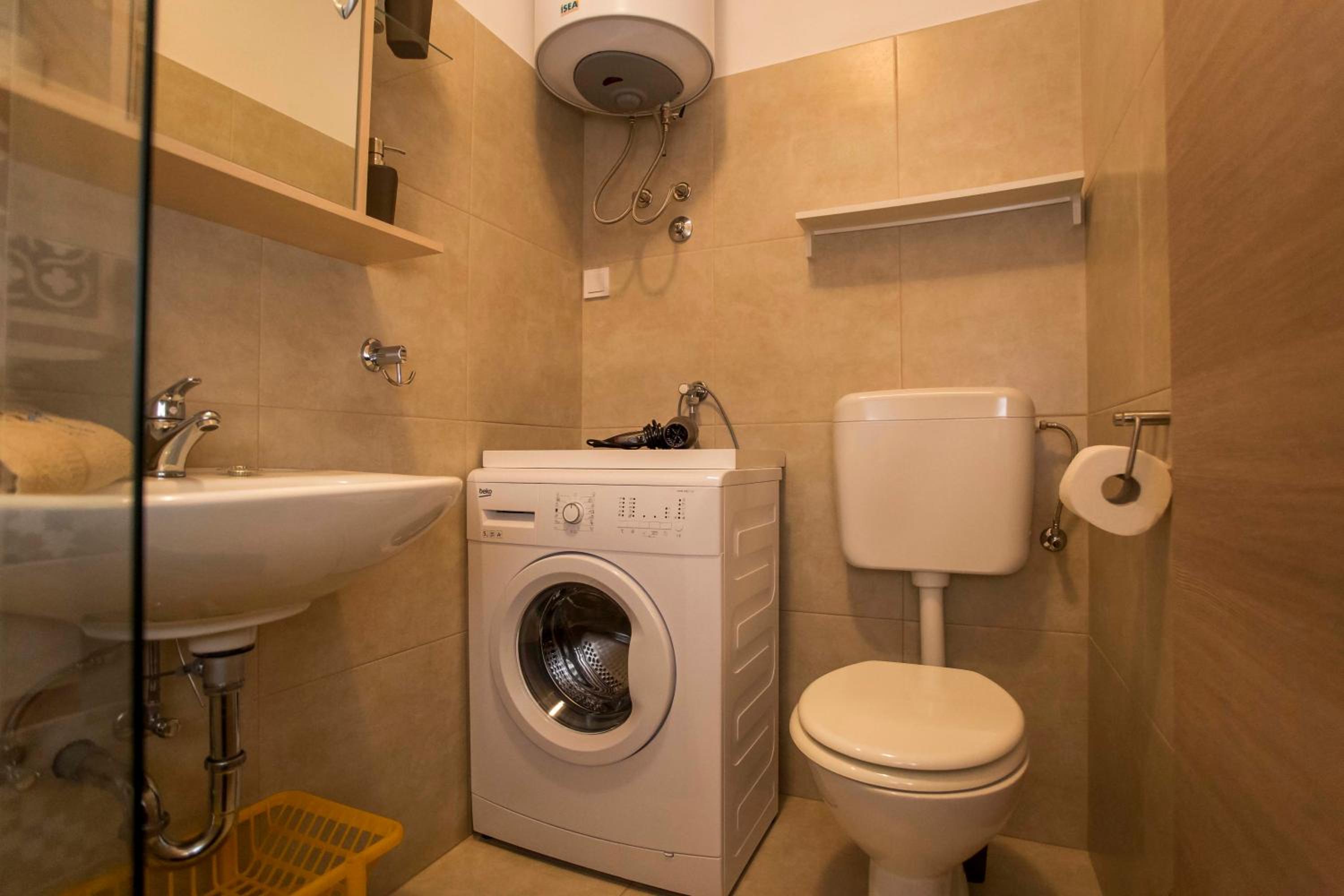 Photo 45