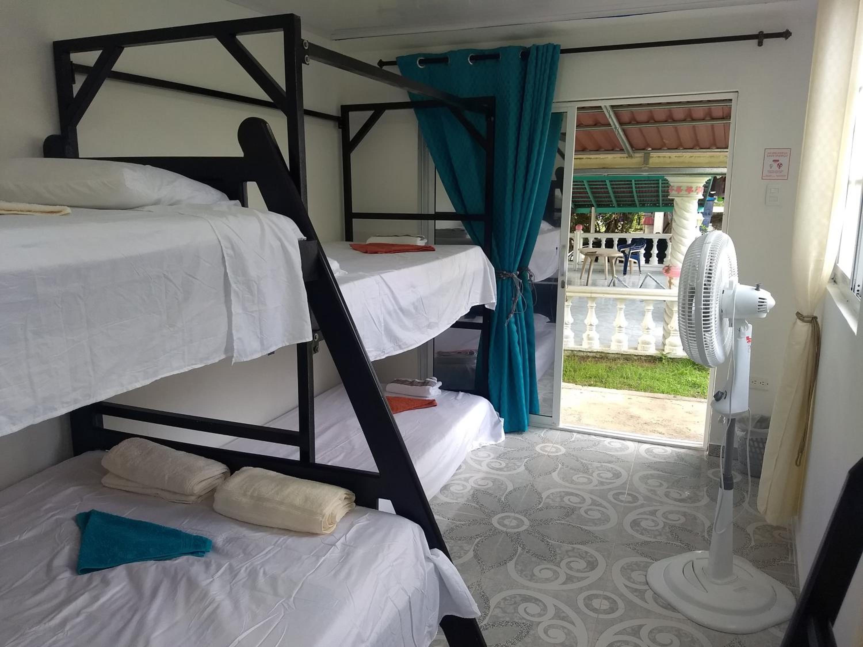 Marysol Lodging Hostel & Camping