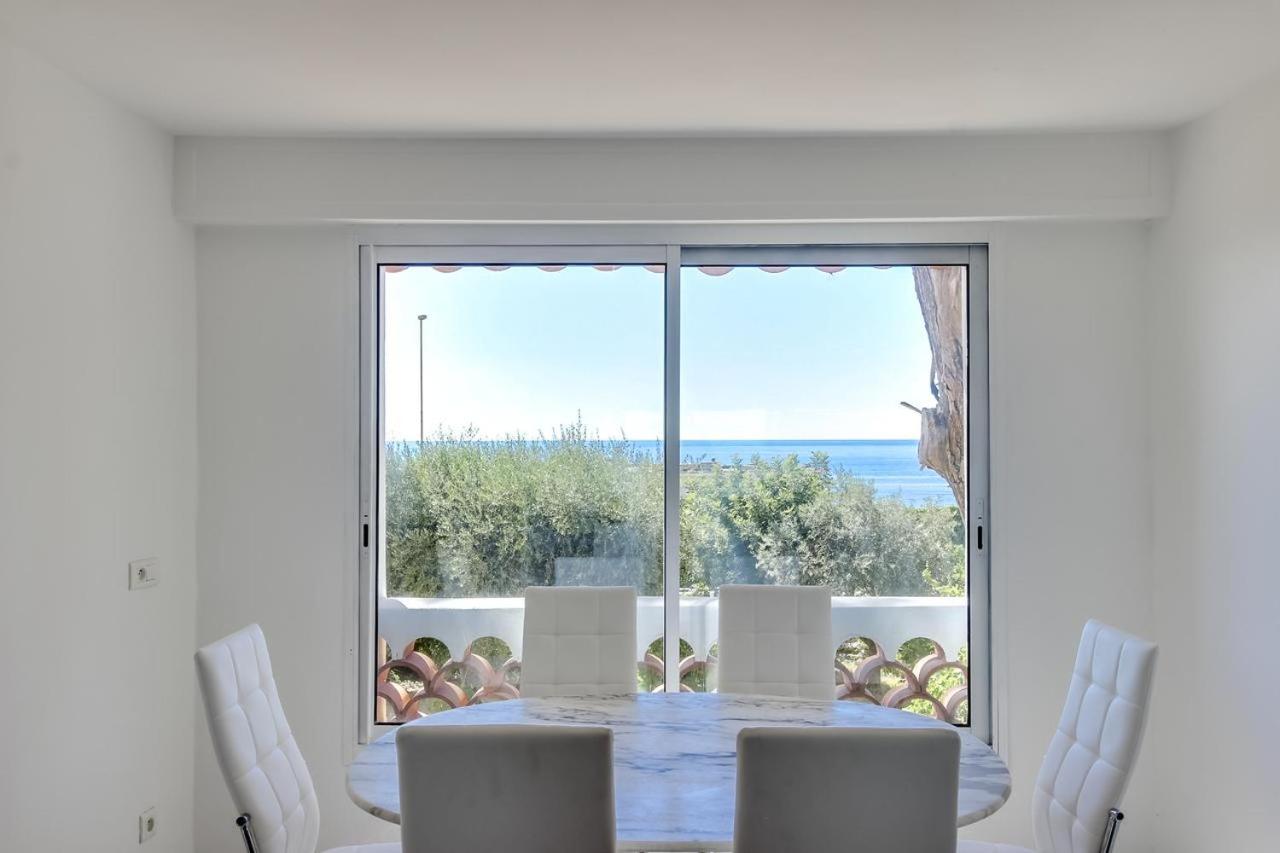 Holiday Home with beautiful Sea View