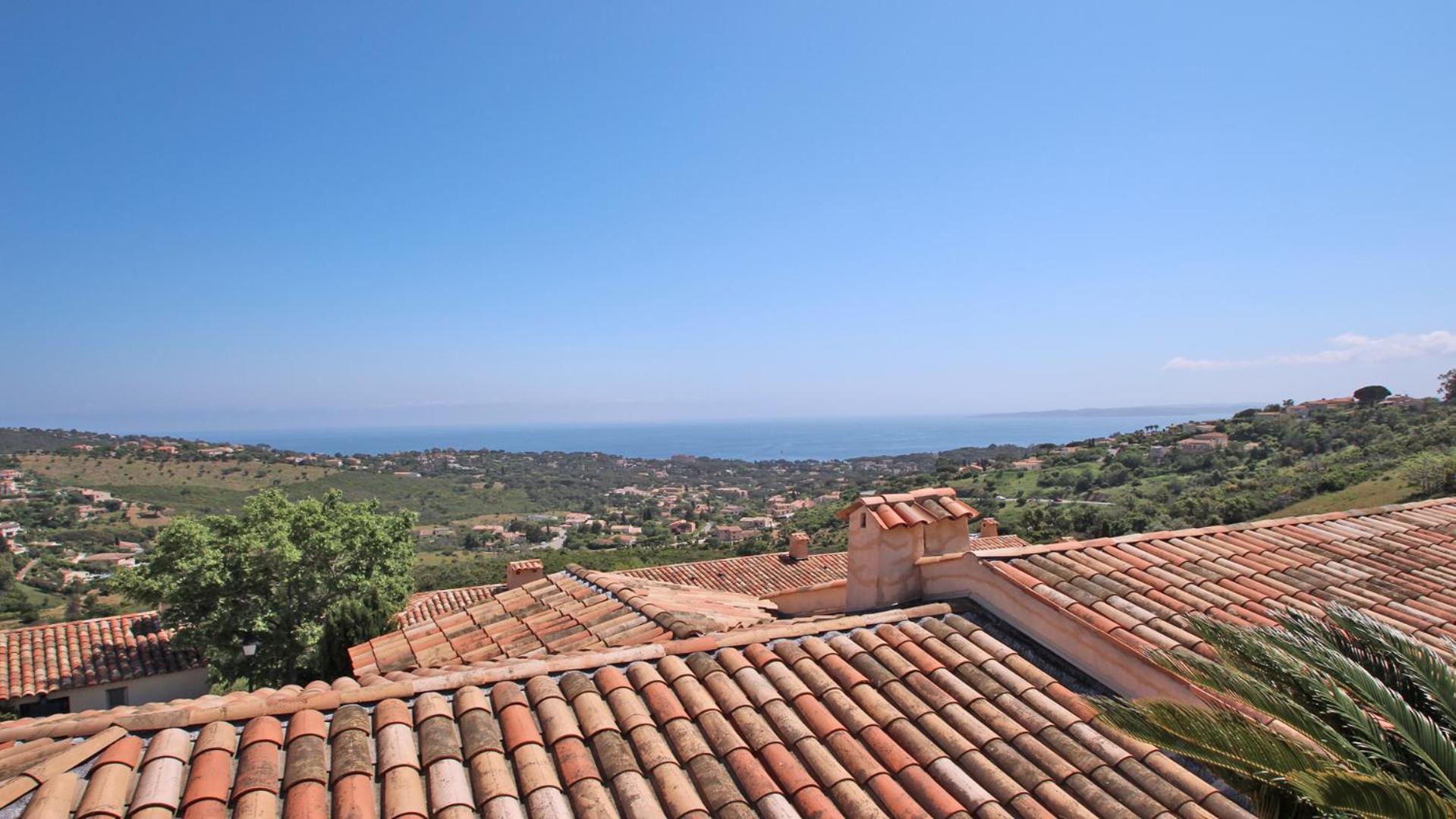 Petit Village view 3