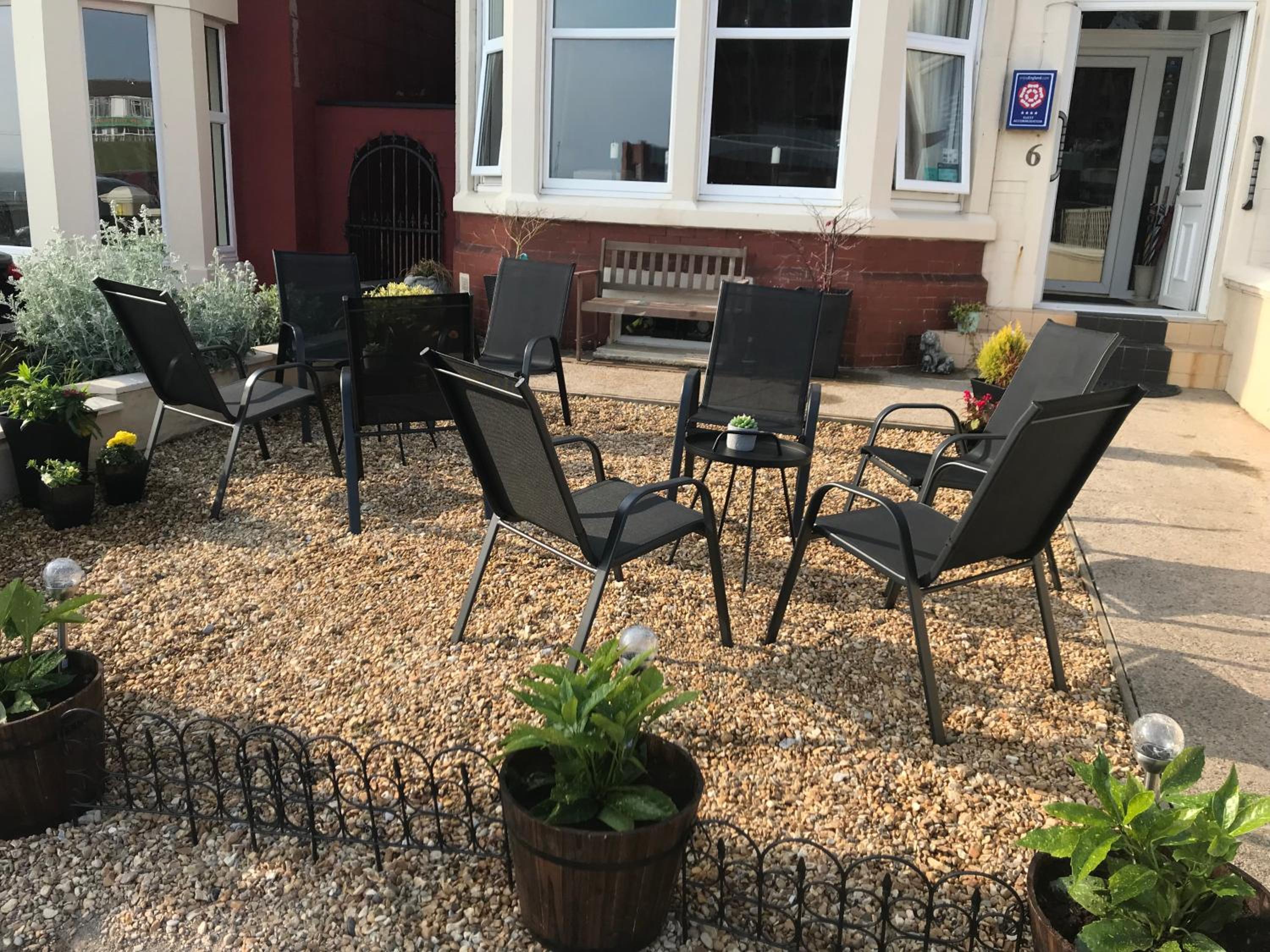 Hotel The Windsor Carlton - Image 1