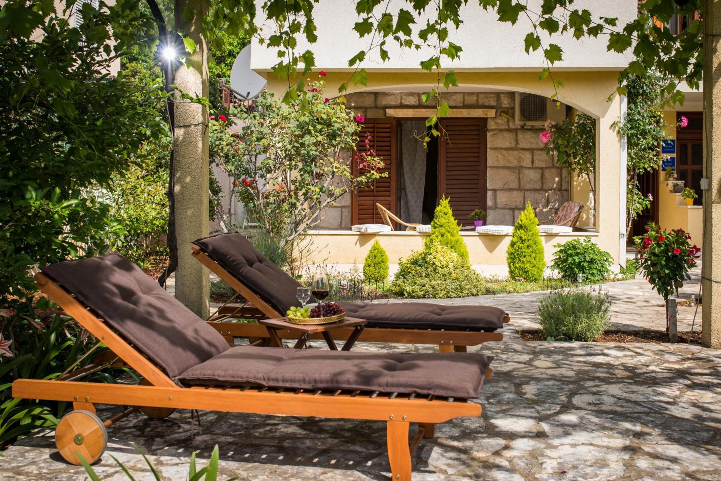 Madonna Guest House