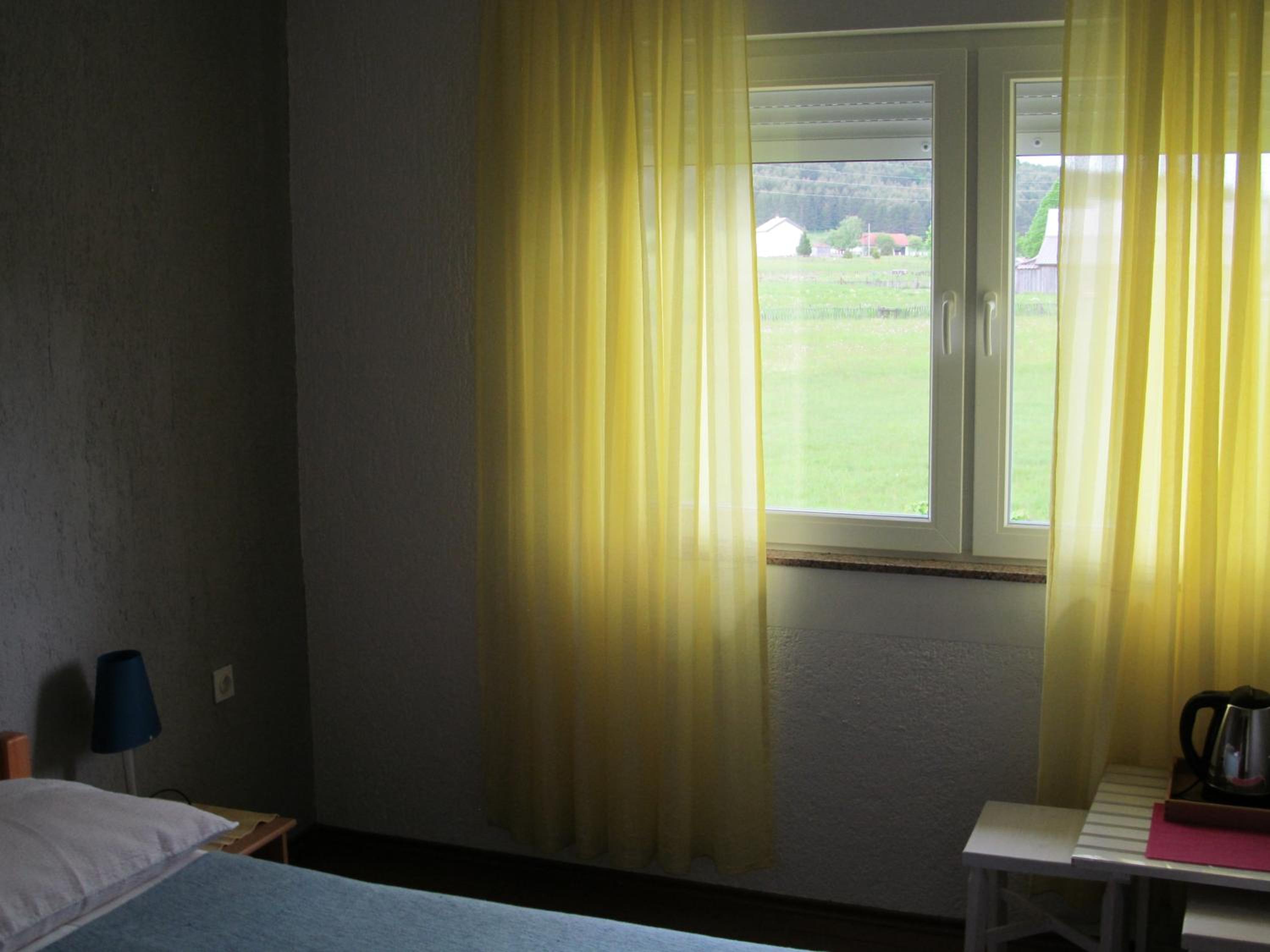 Photo 44