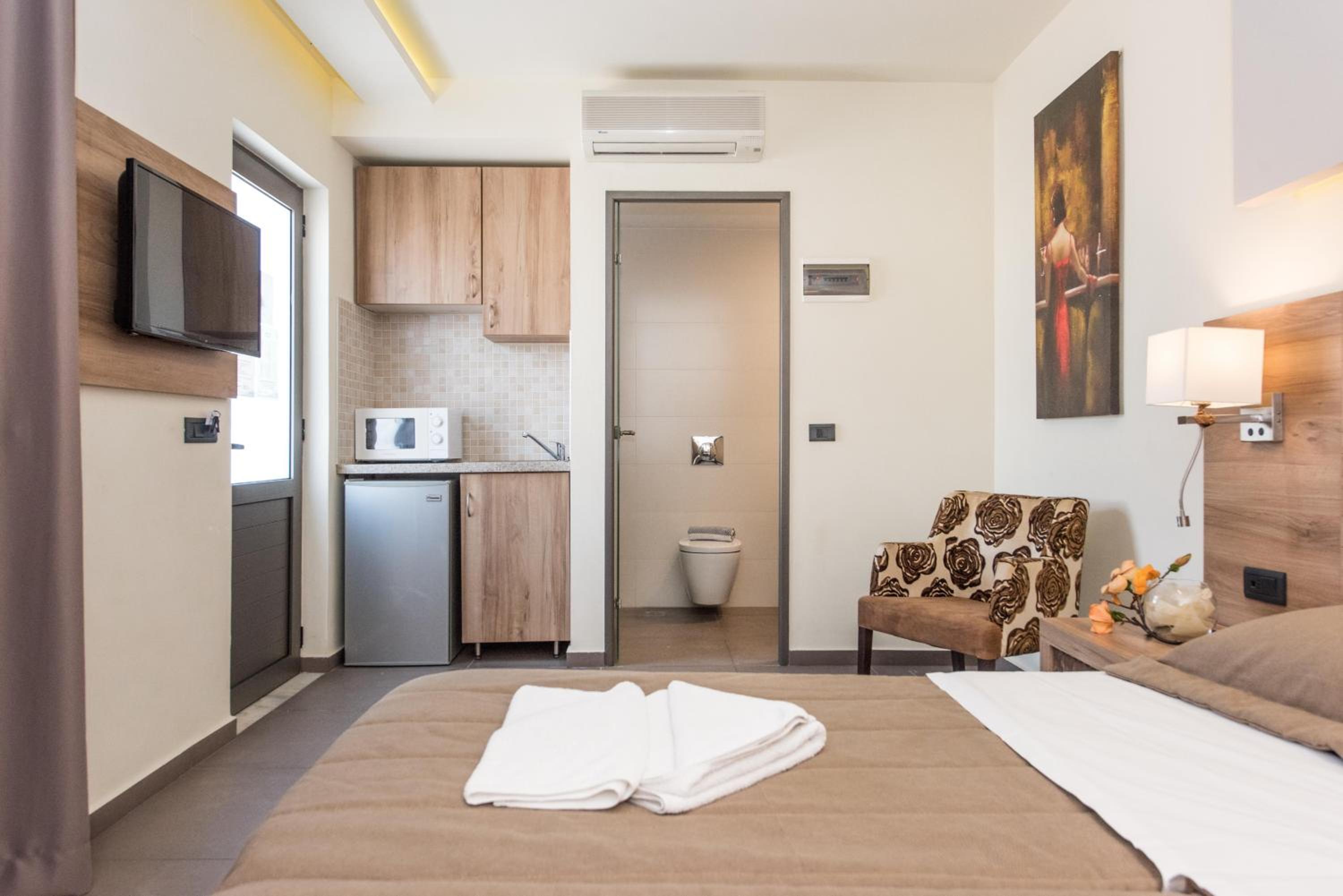Malia Vacations - Dionisos Hotel - Property Image 2