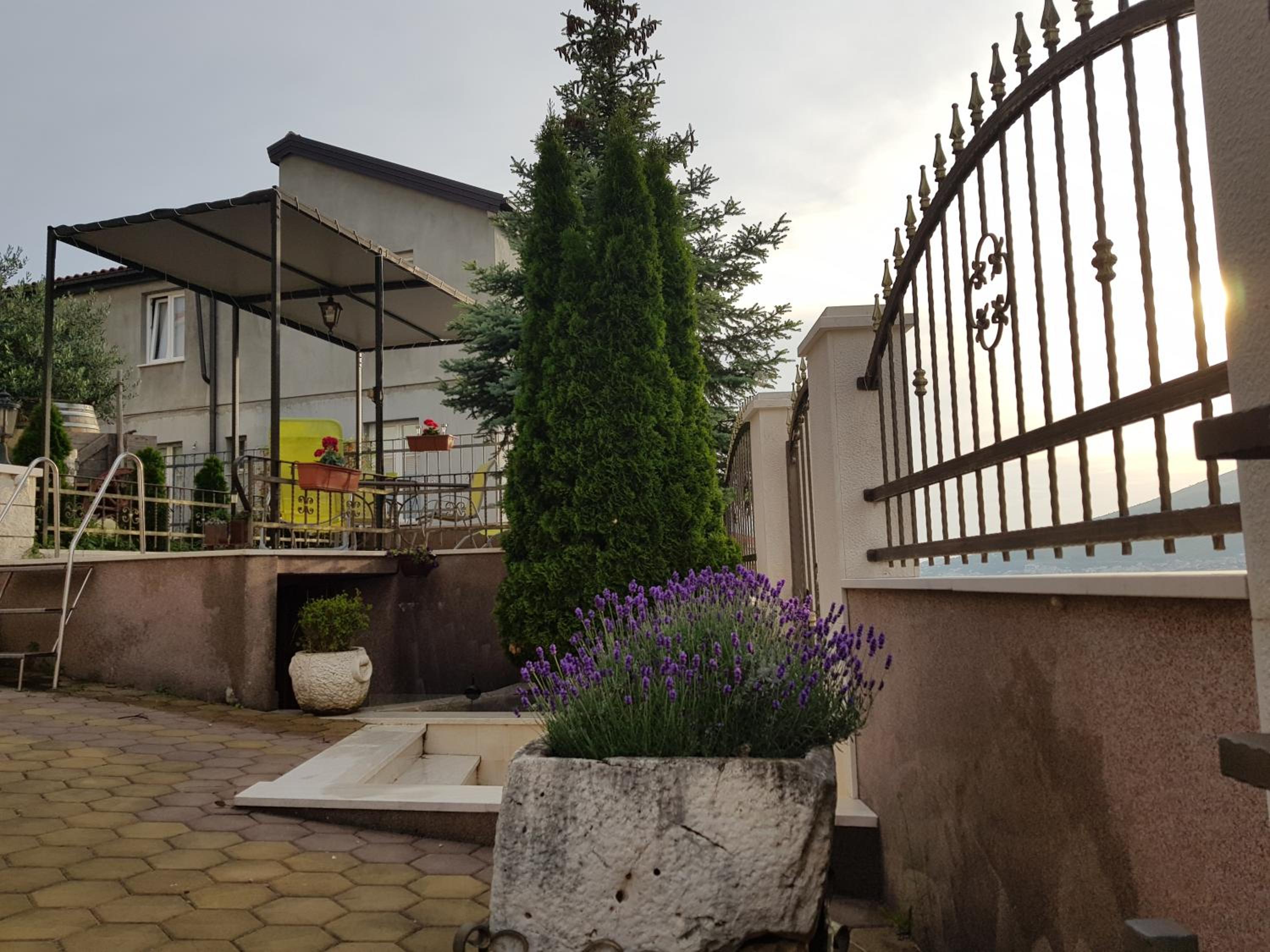 Apartments Ivona 2 view 3