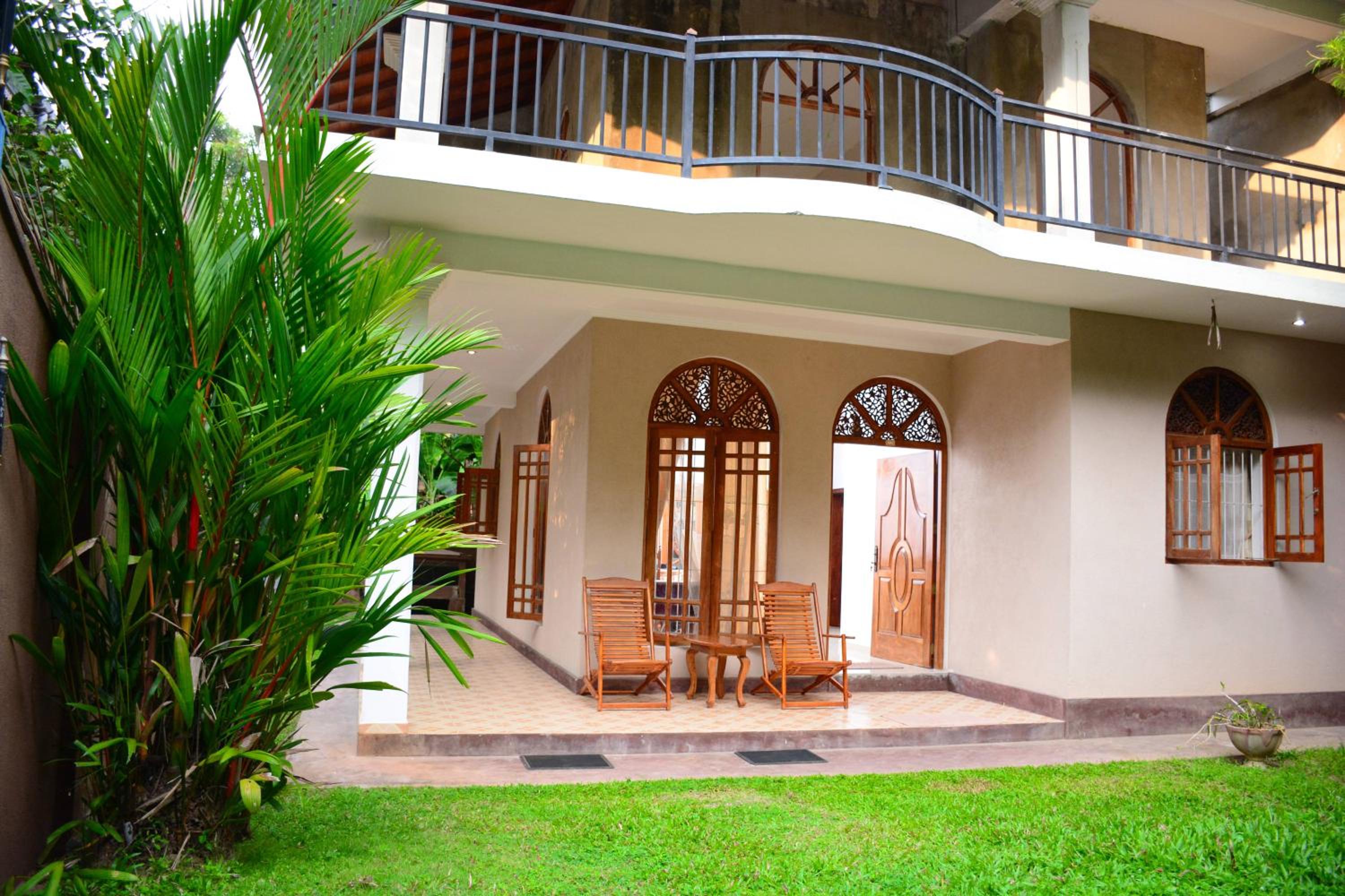 Villa Tujan view 3