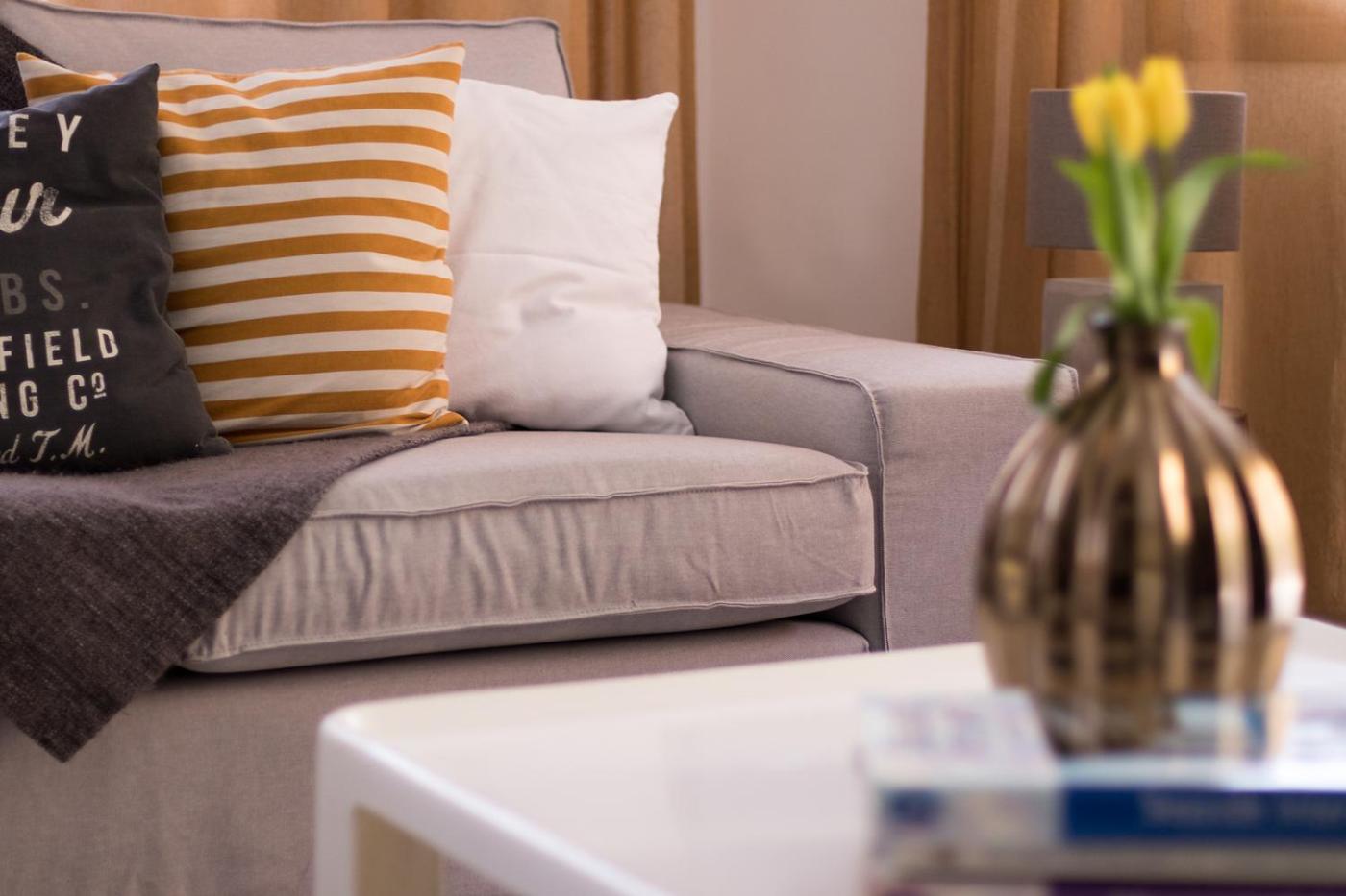Lovely 2BR house.Old Town.