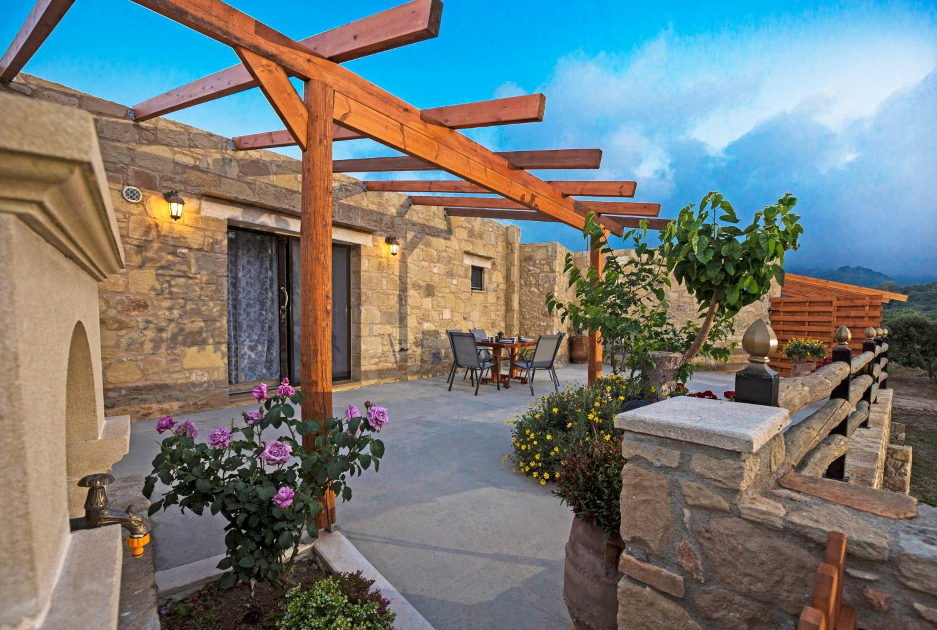 Petrakis Cretan Homes