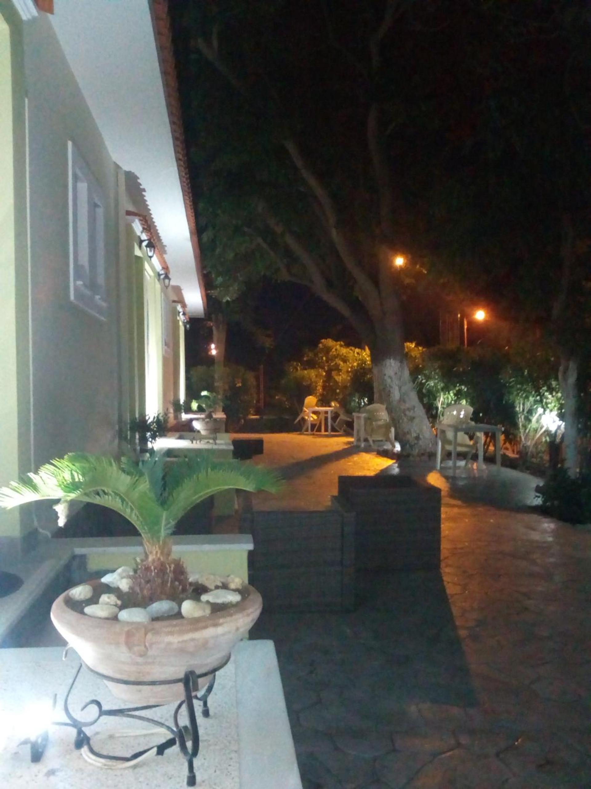 Hotel Melina Apartment - Image 1