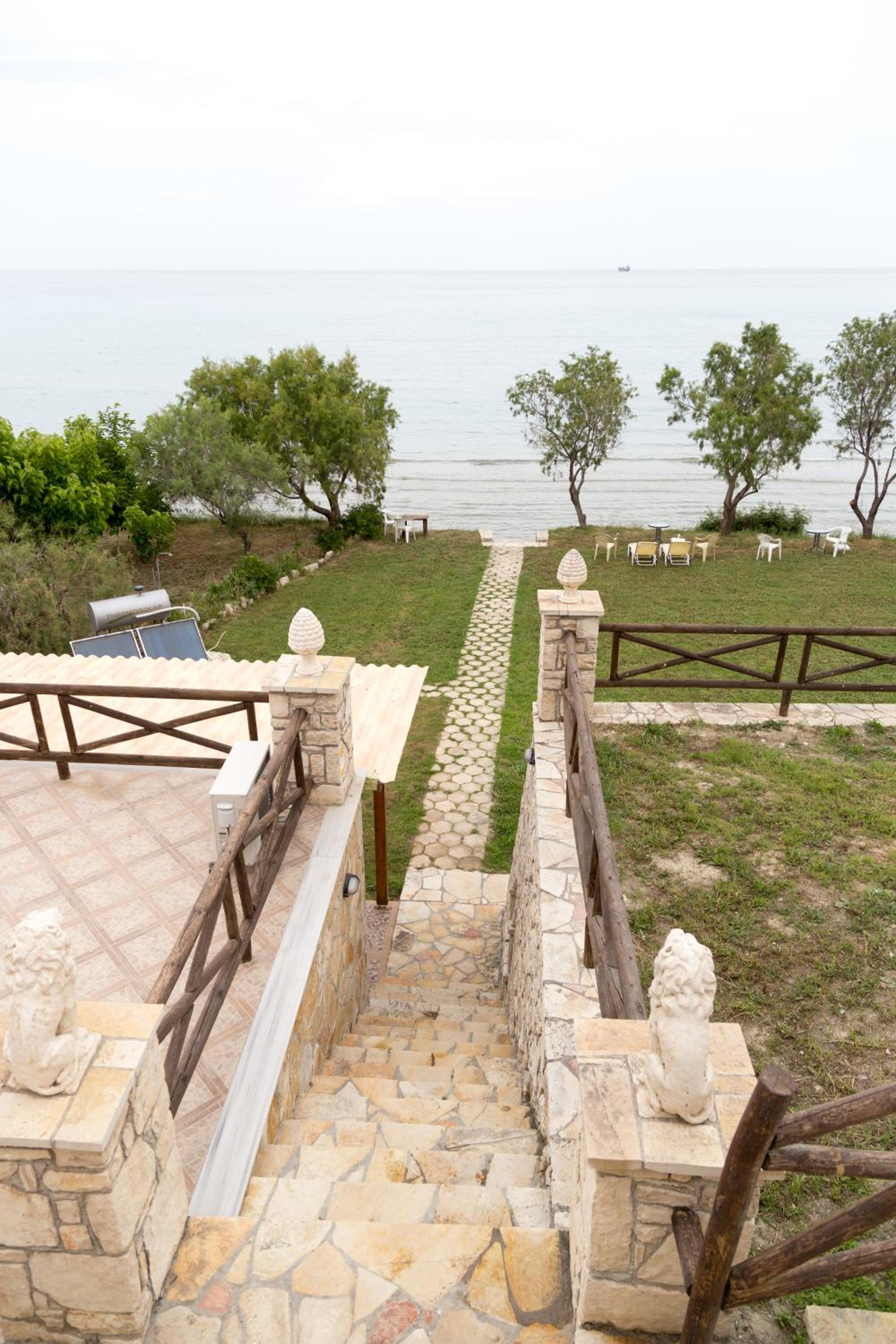 Laura Beach House