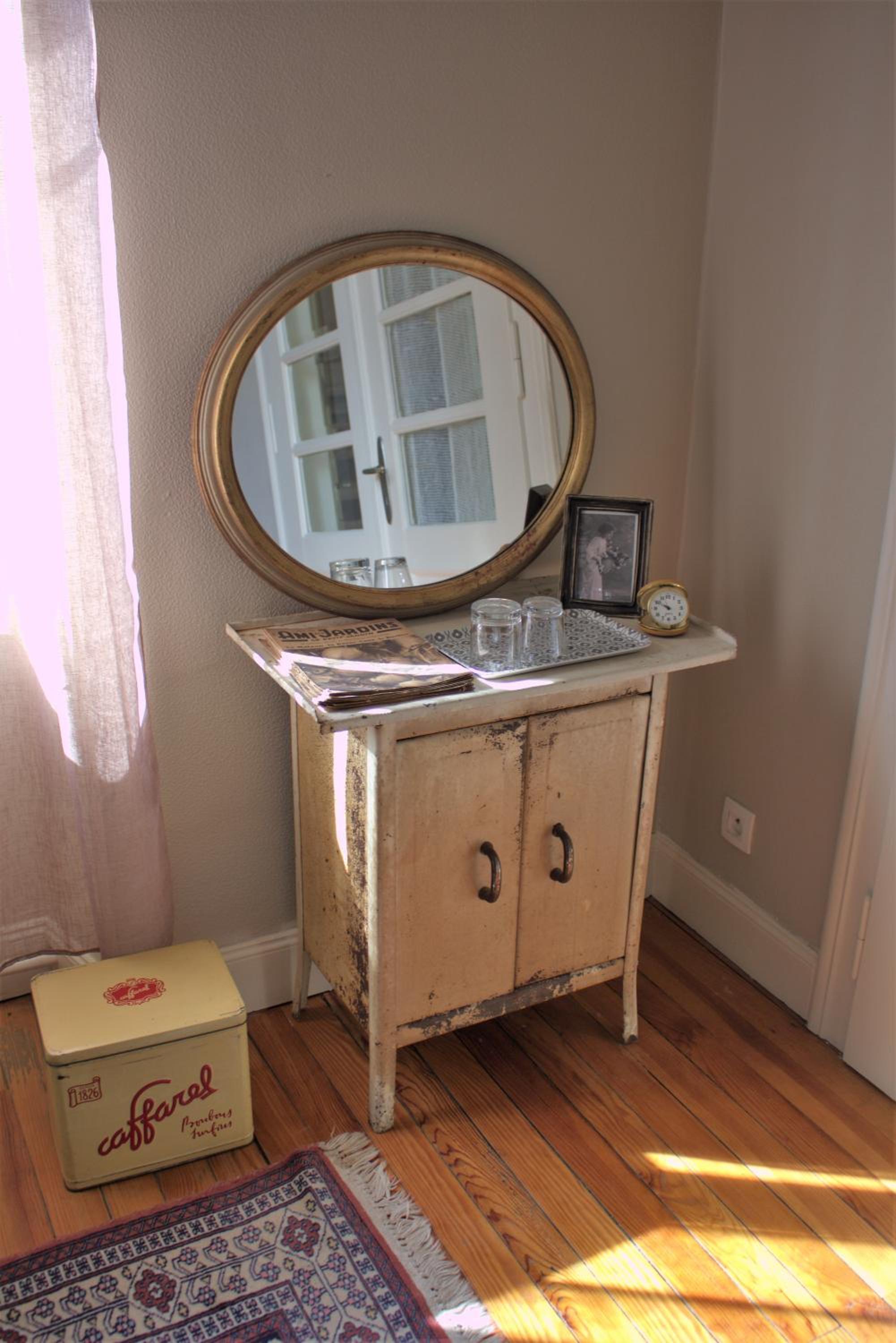 La Chambre de Marie view 2