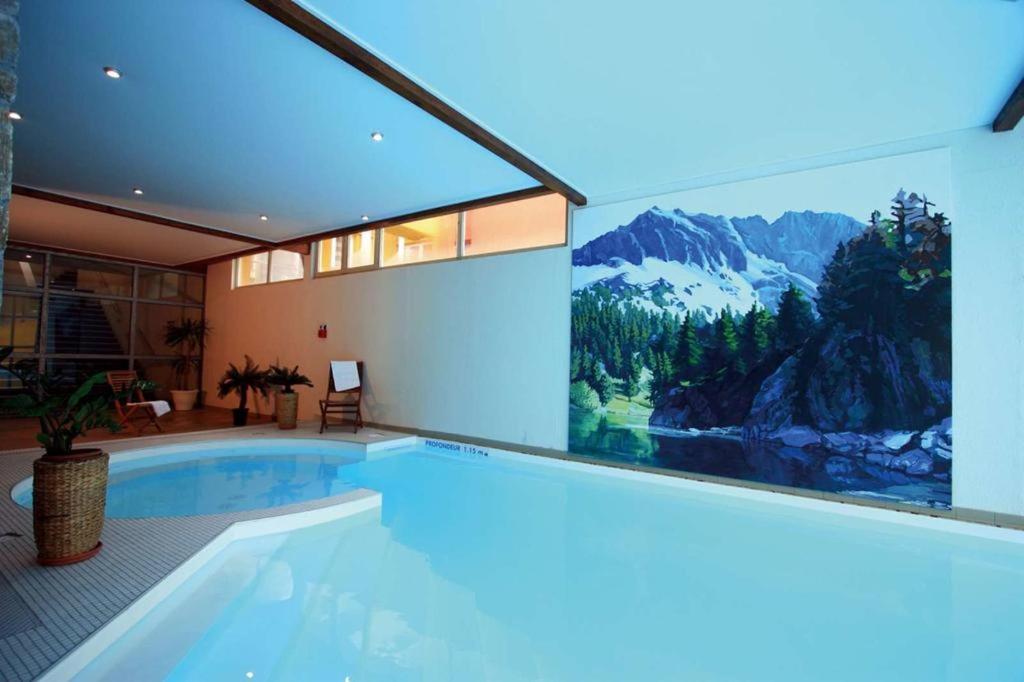 T2 RESIDENCE 3 ETOILES Piscine chauffée Sauna Hammam