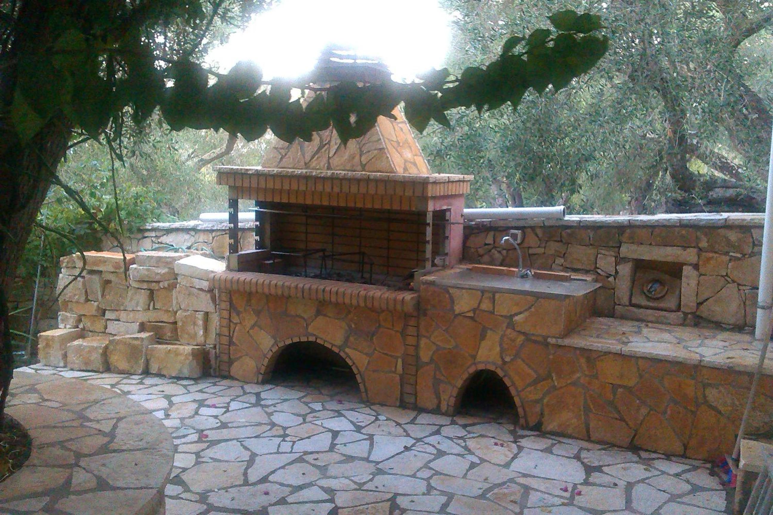 Photo 48