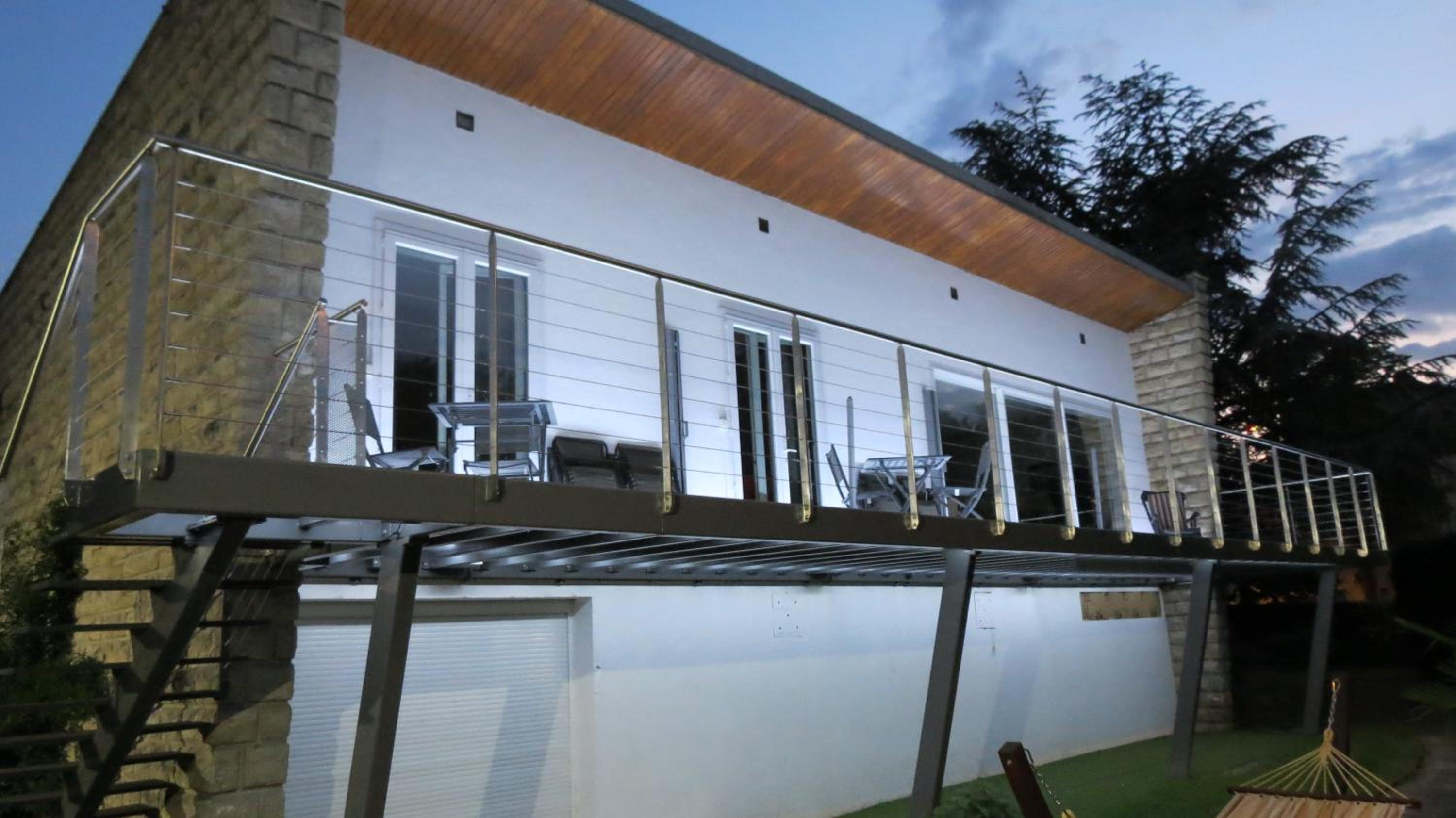 balcony