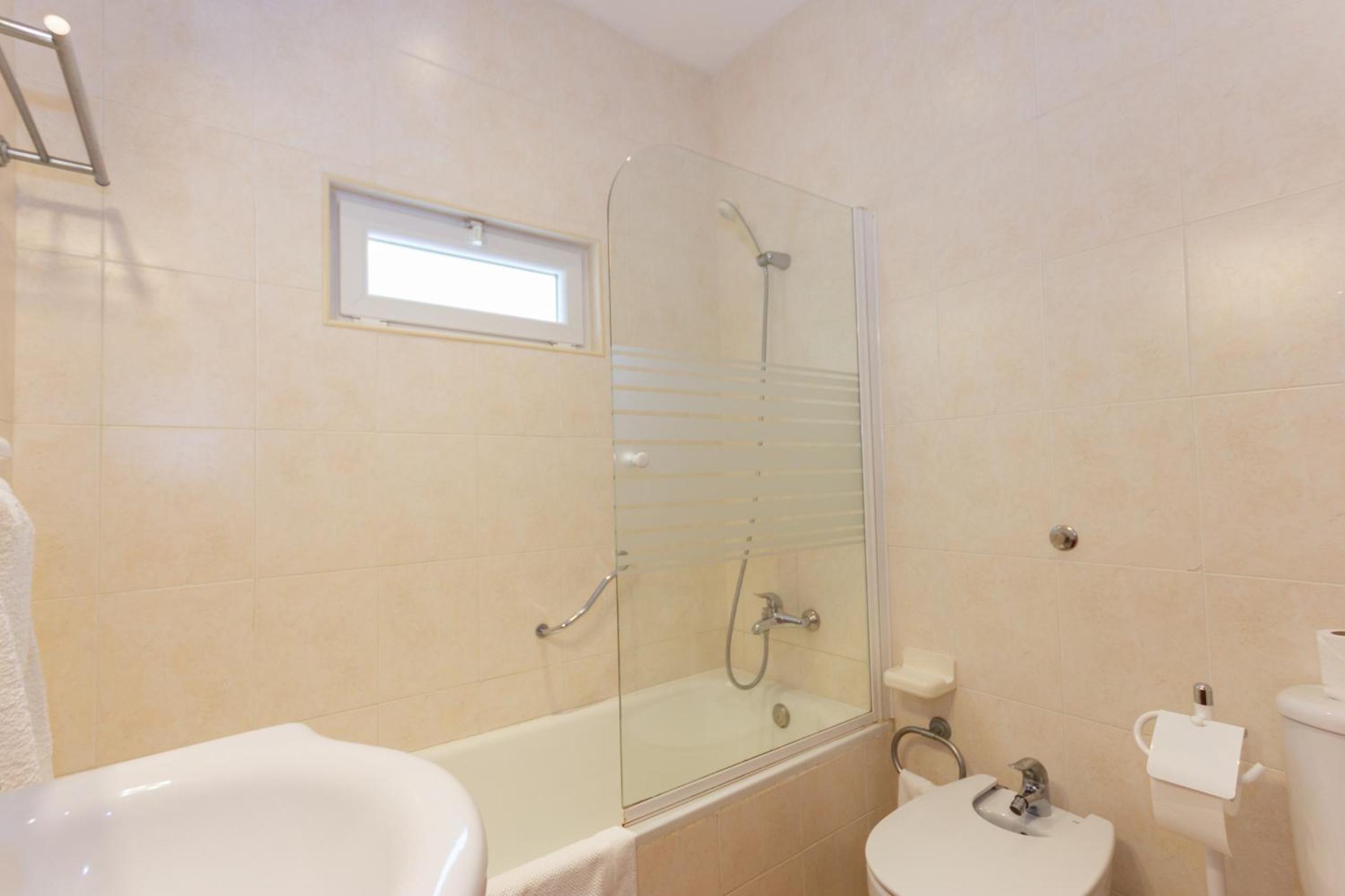 Casinhoto - Casa dos Arcos by Real Life Concierge