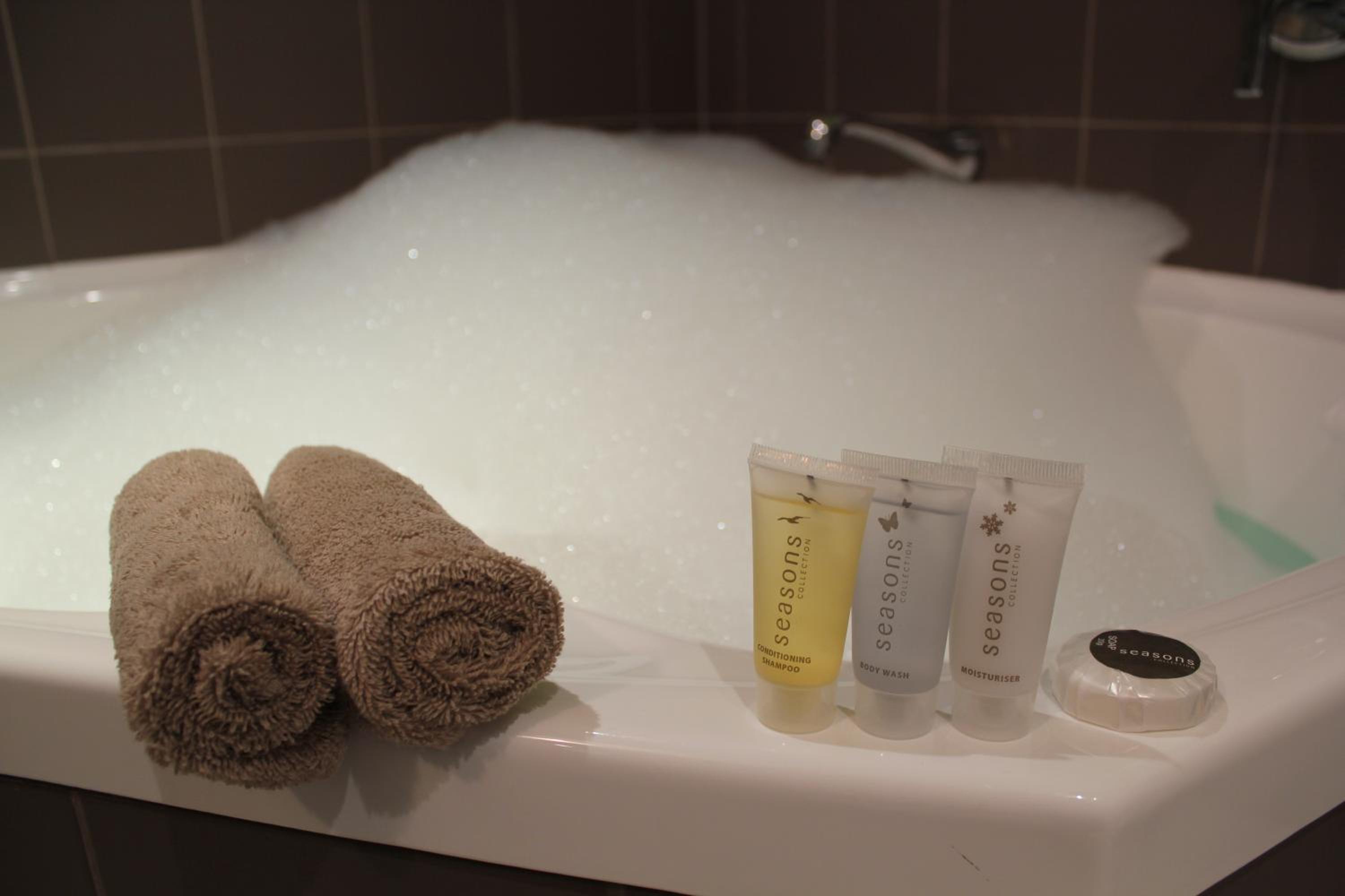 Jacuzzi