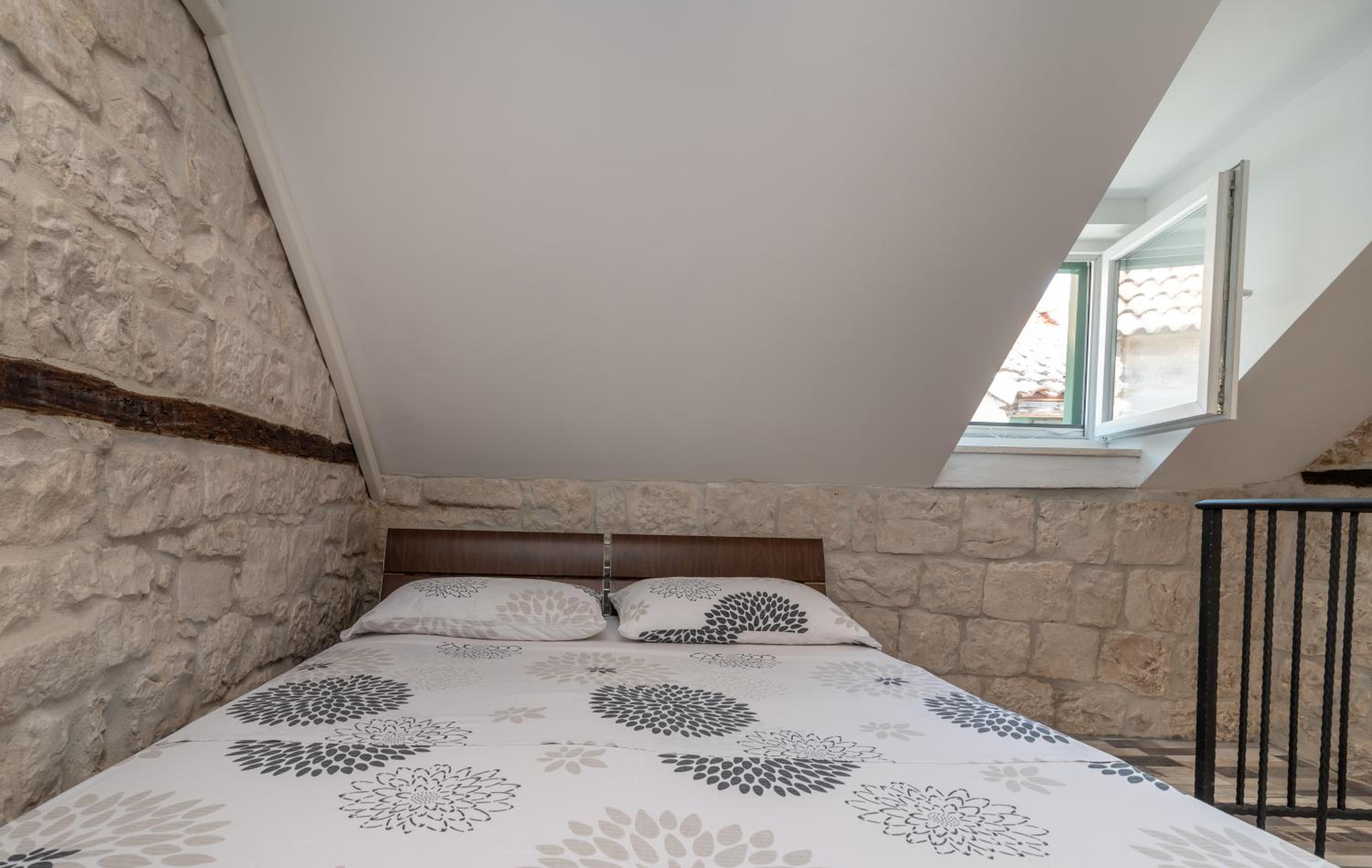 Apartman Škuribanda view 4