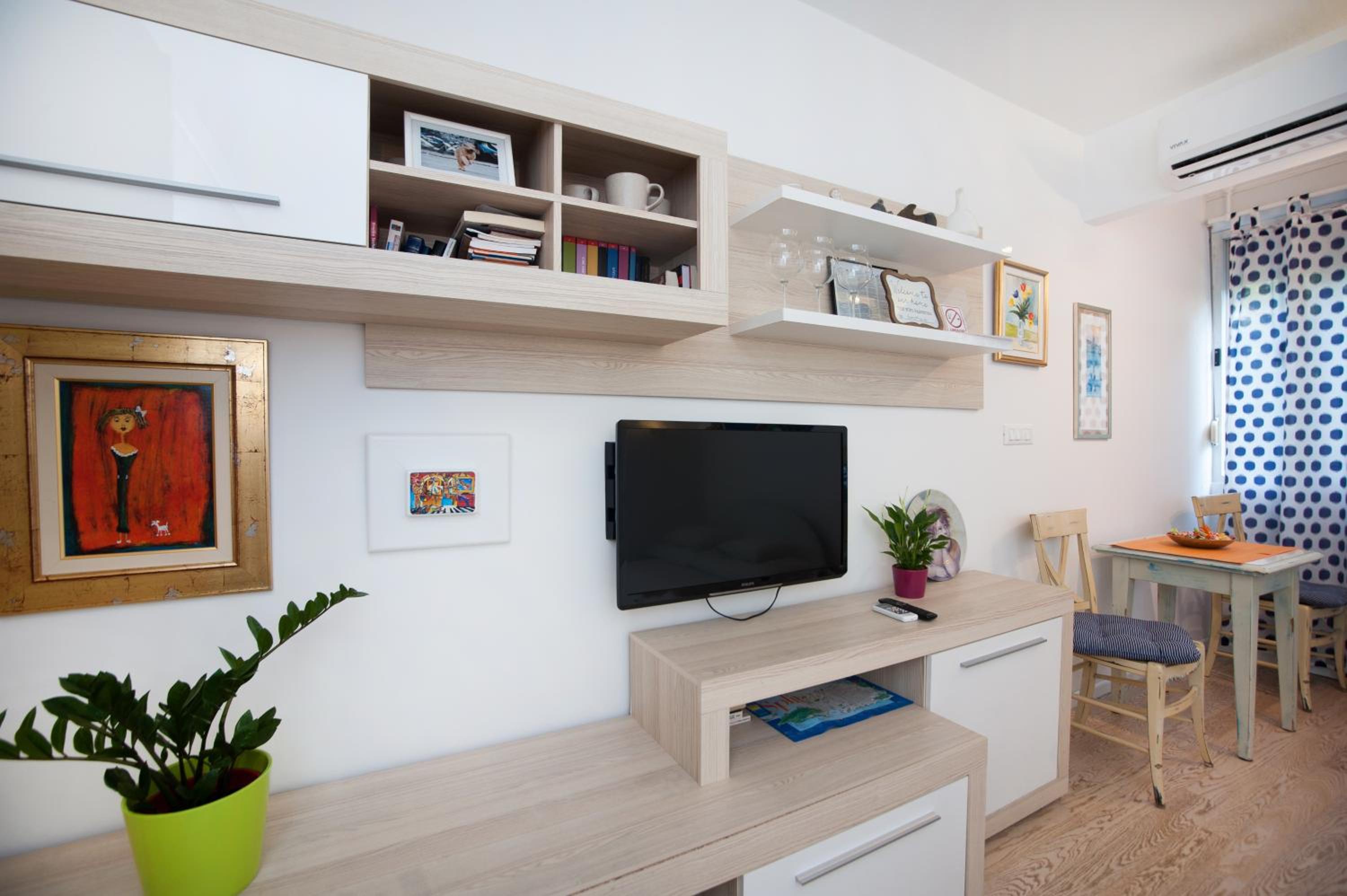 Asa Studio Apartment view 2