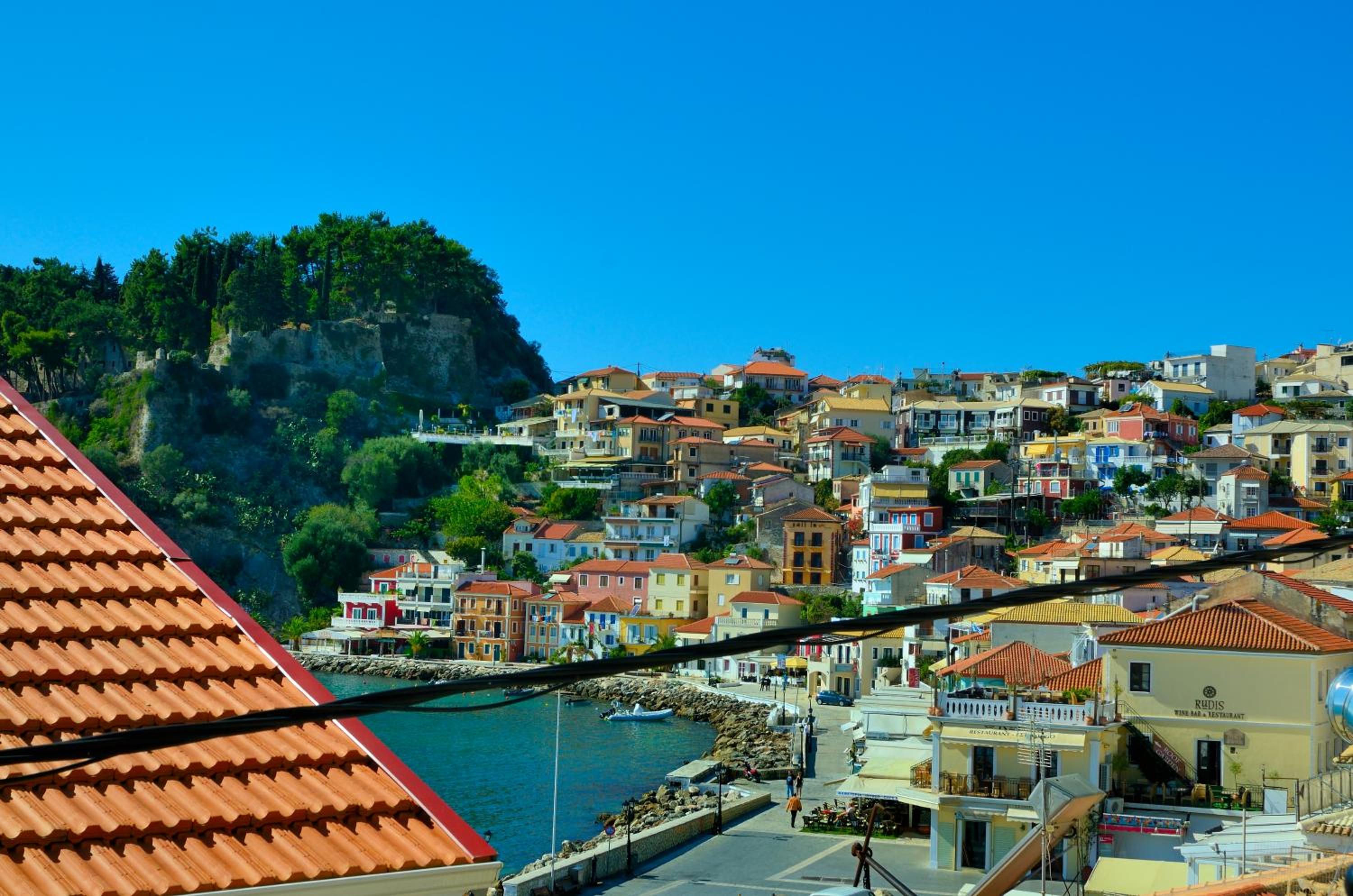 Acrothea Hotel