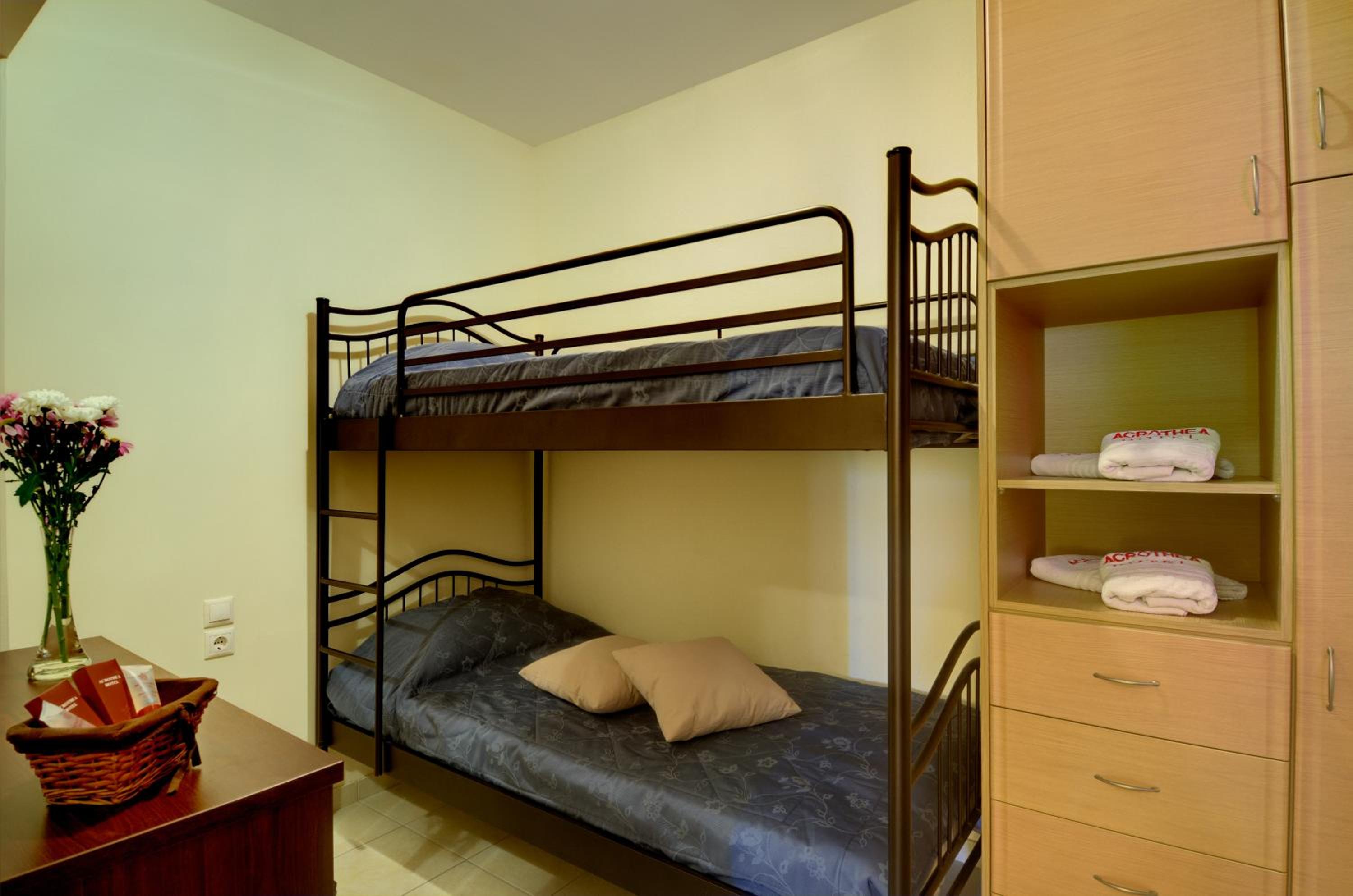 Acrothea Hotel