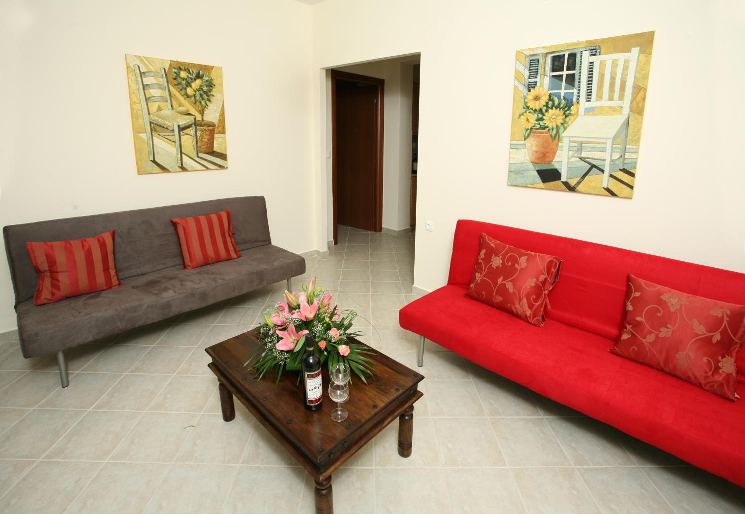 Acrothea Hotel