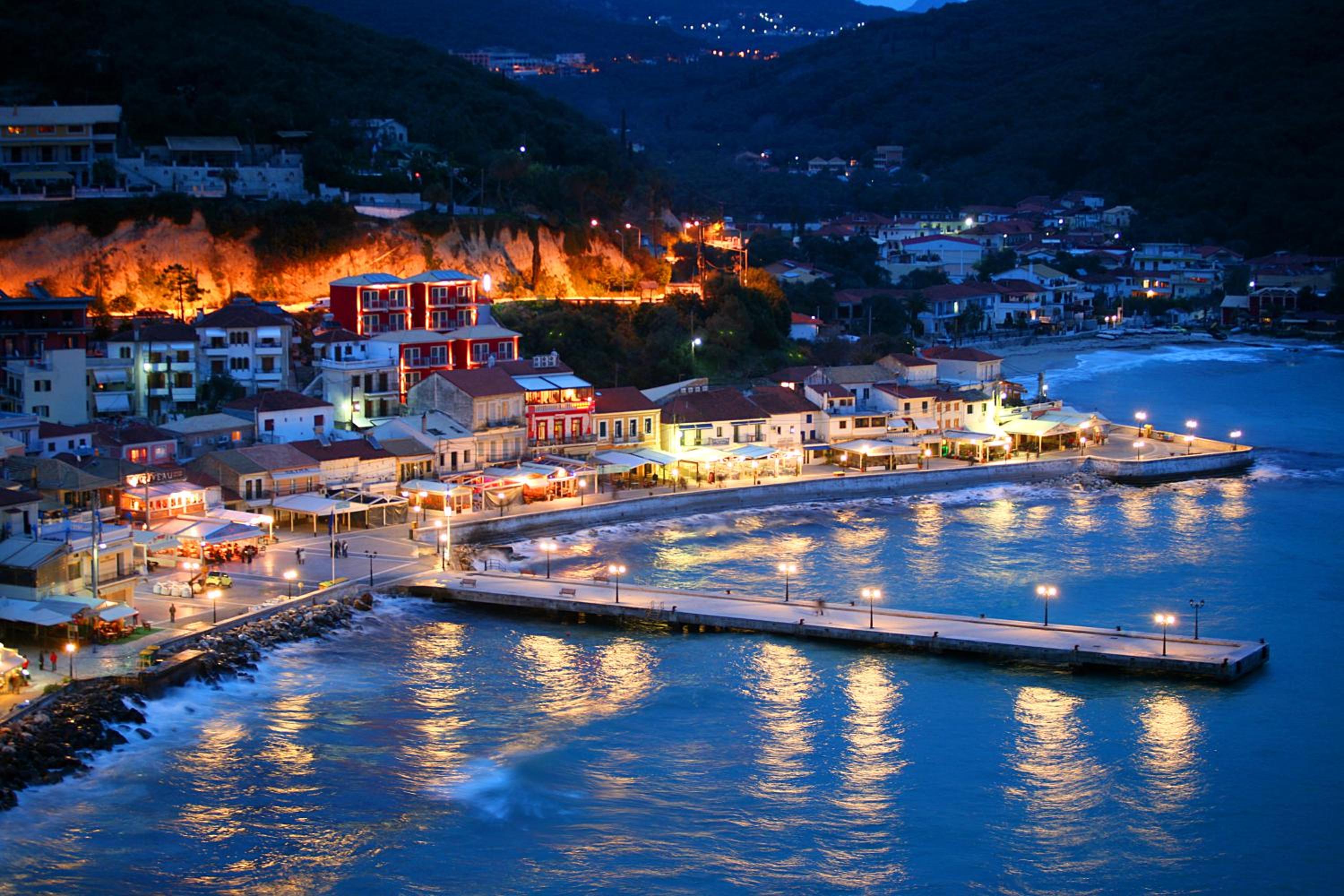 Acrothea Hotel