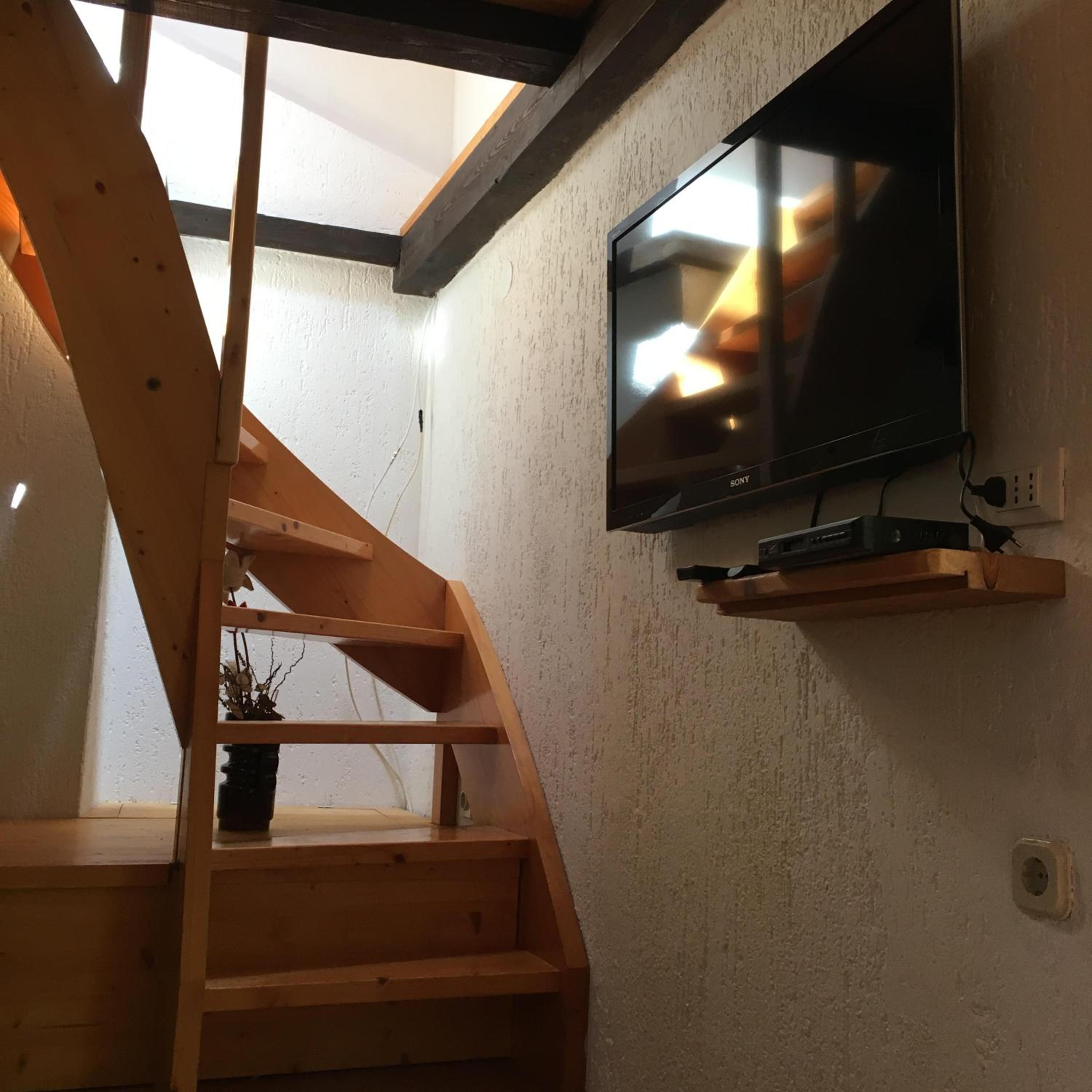 Photo 31