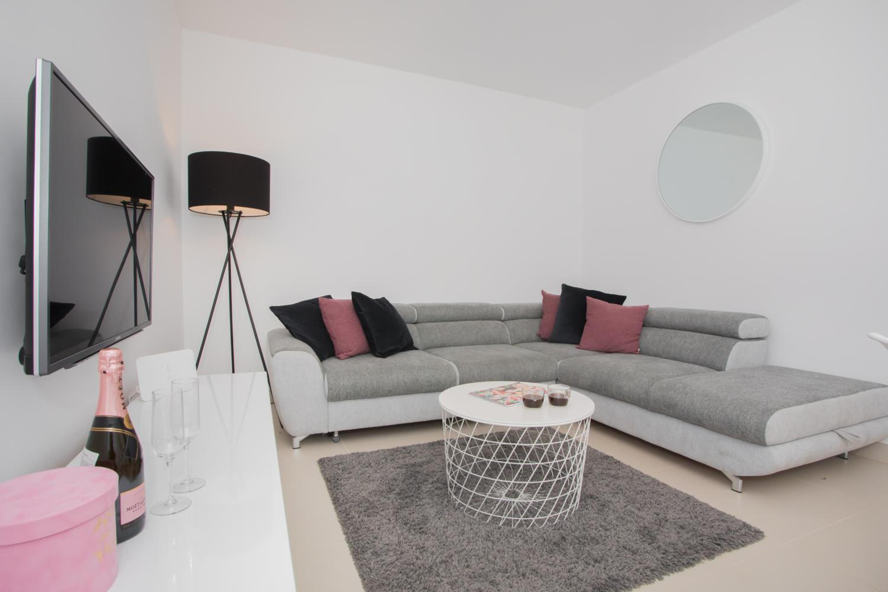 Apartment LuNi view 2