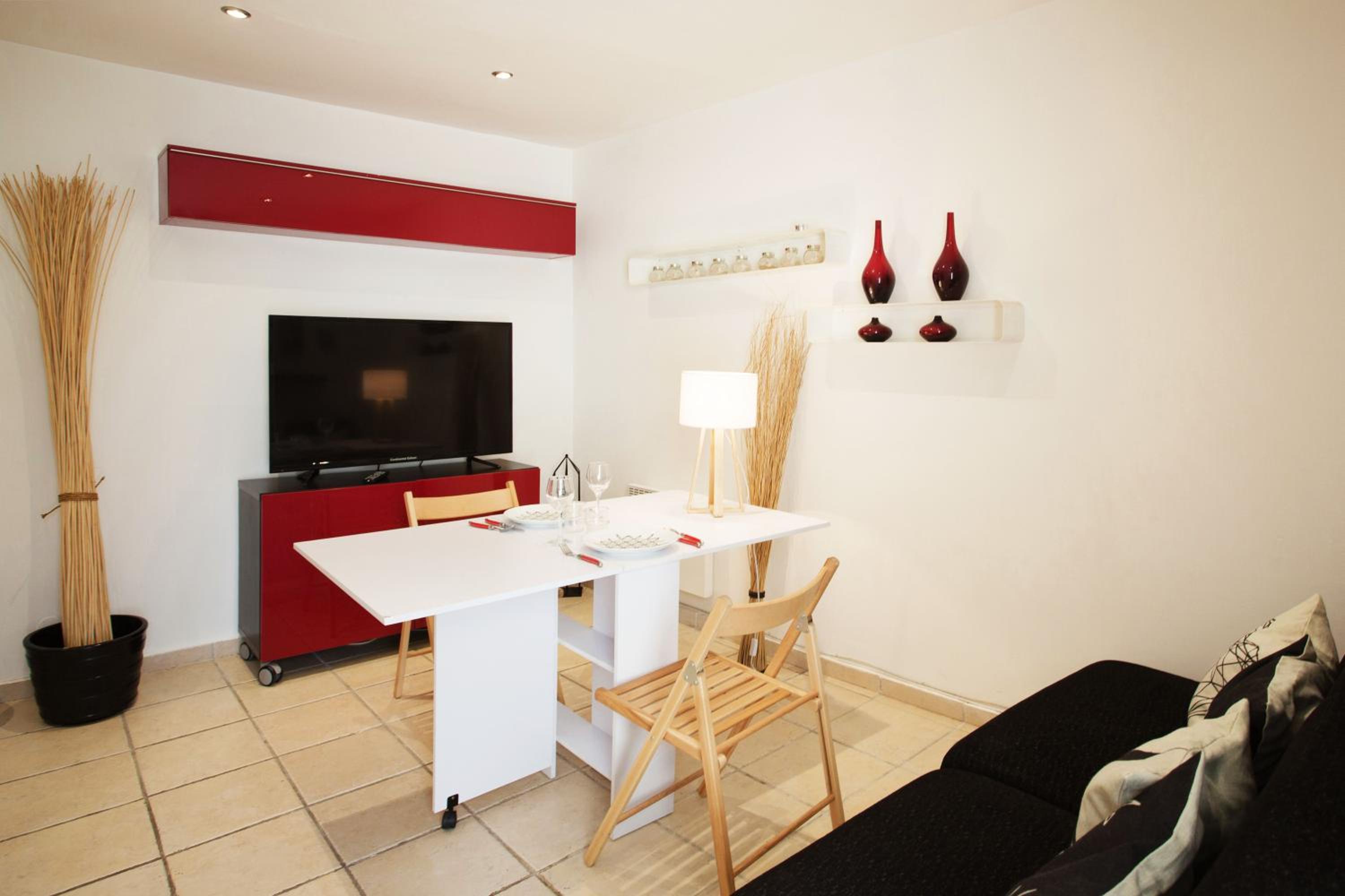 GregBnb-com - Studio Cosy - CLIMATISÉ - WIFI - 15min Gare