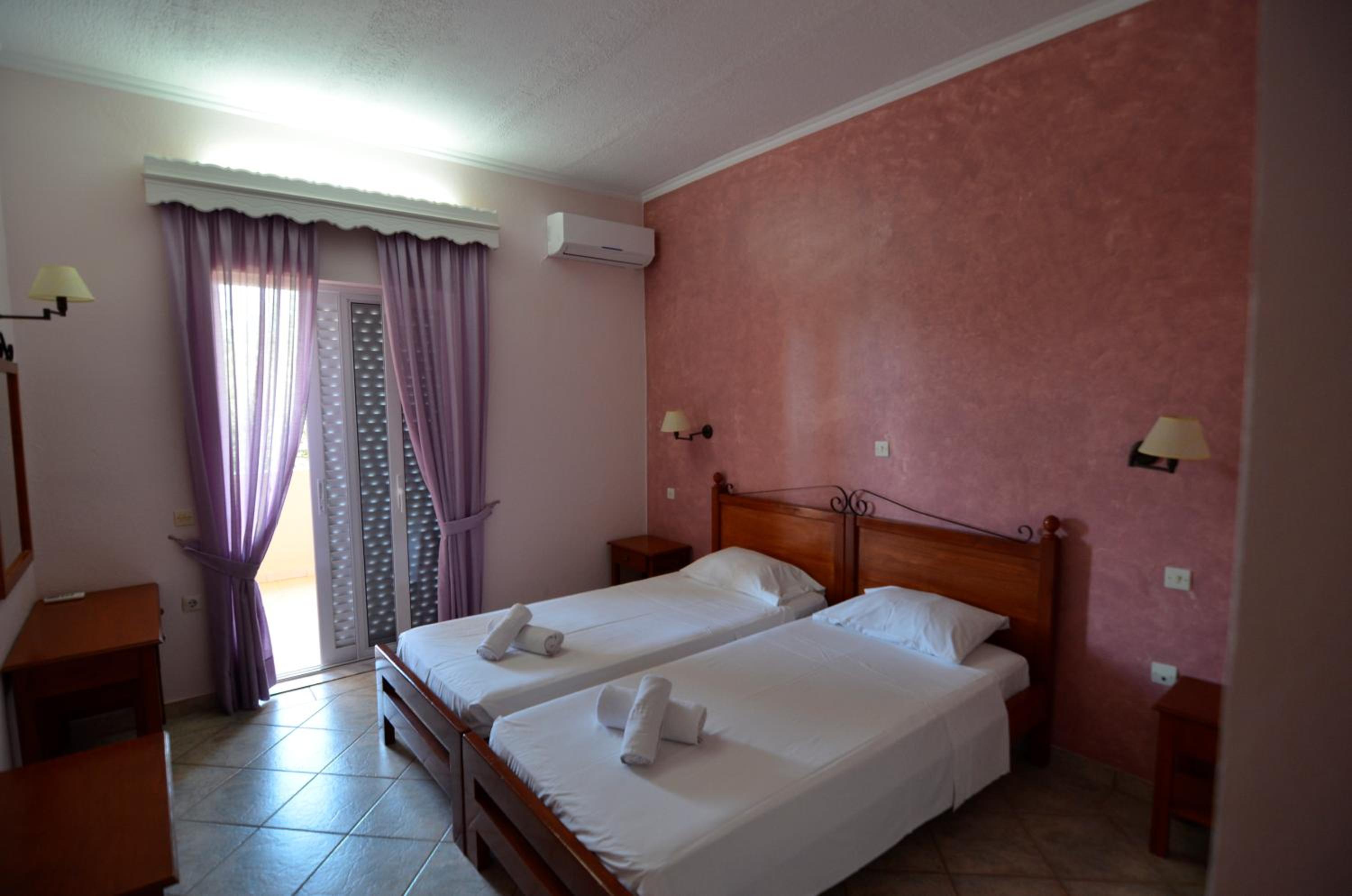 Penelope Apartment Hotel