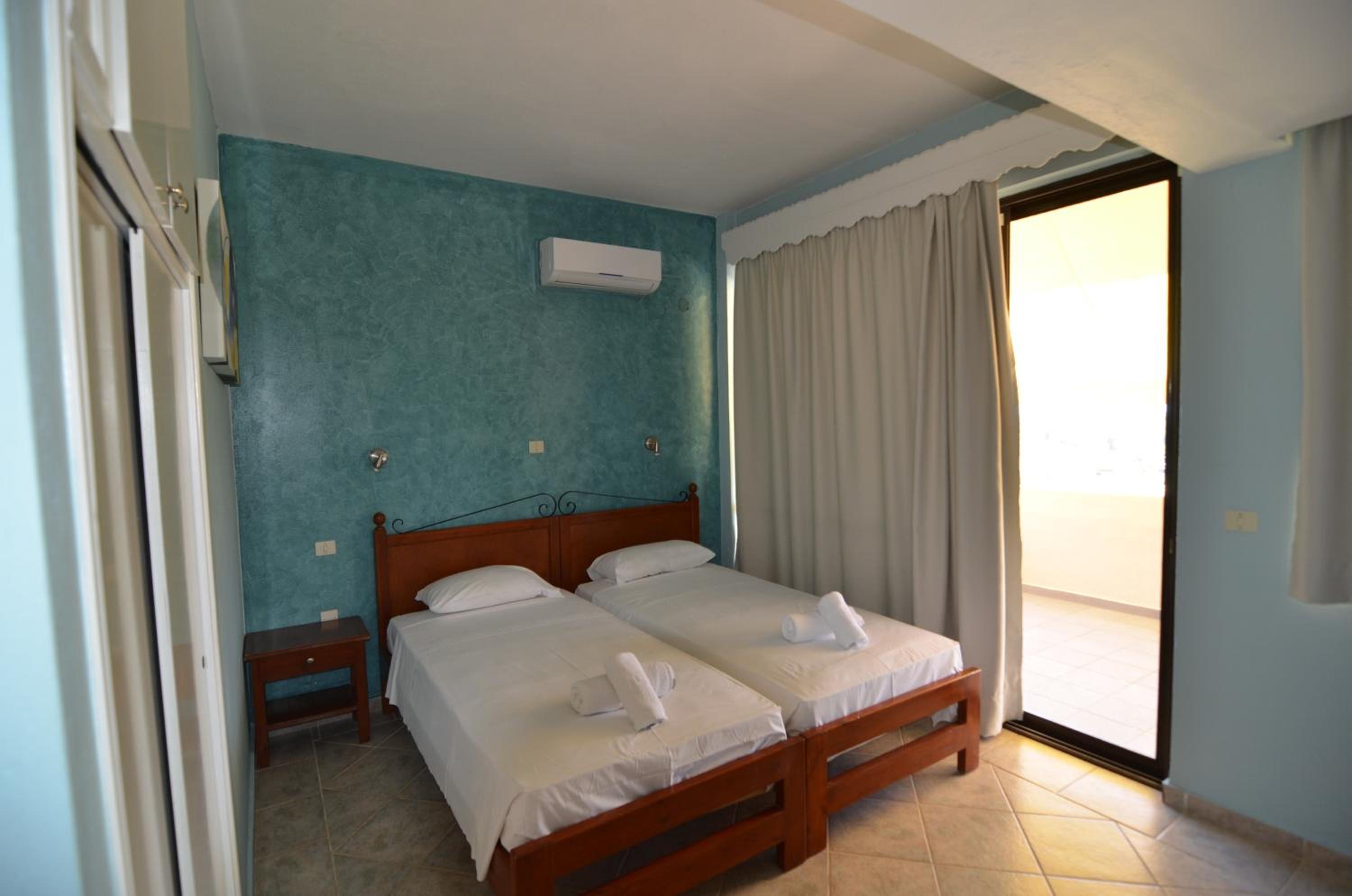 Penelope Apartment Hotel