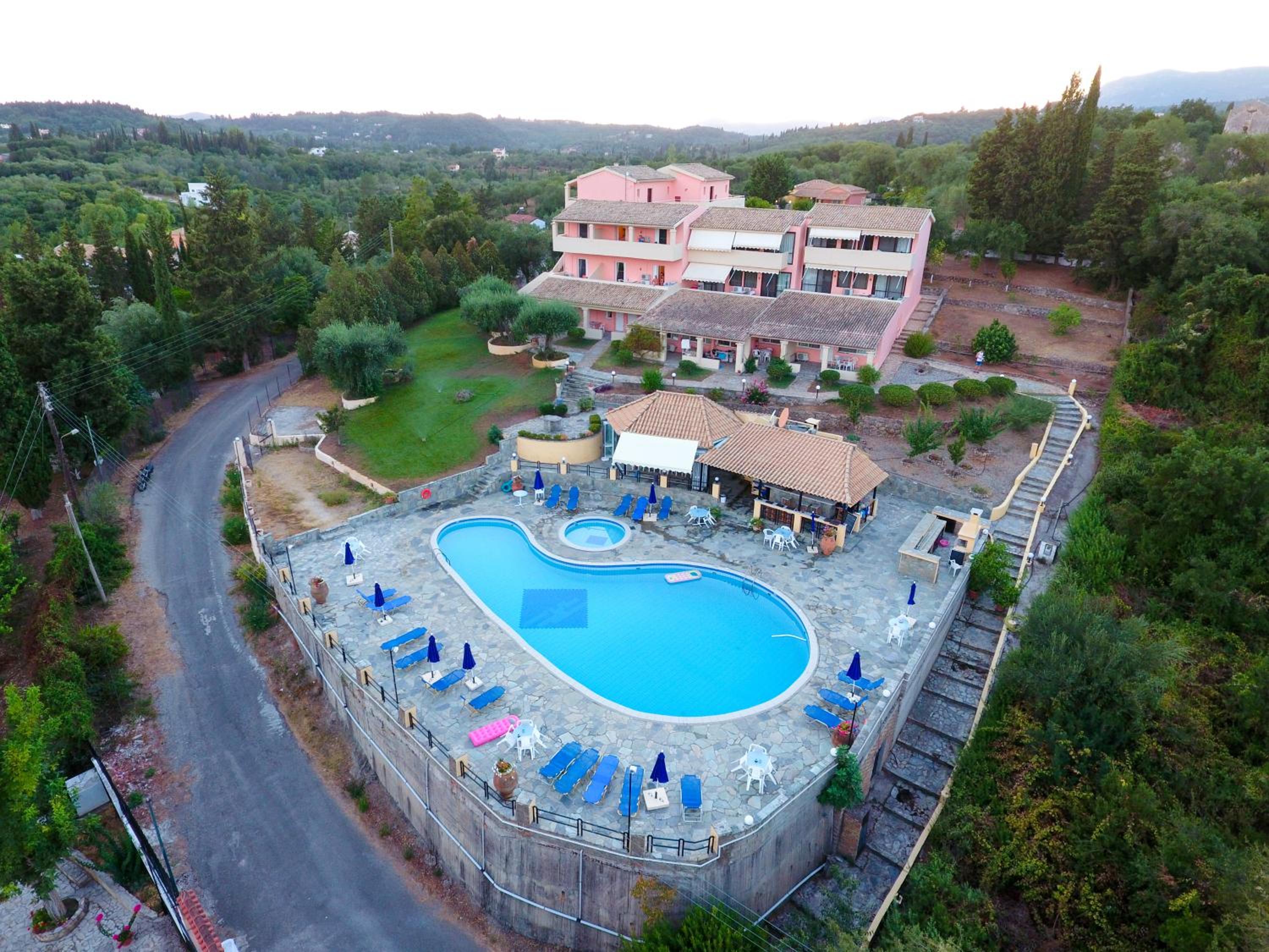 Penelope Apartment Hotel