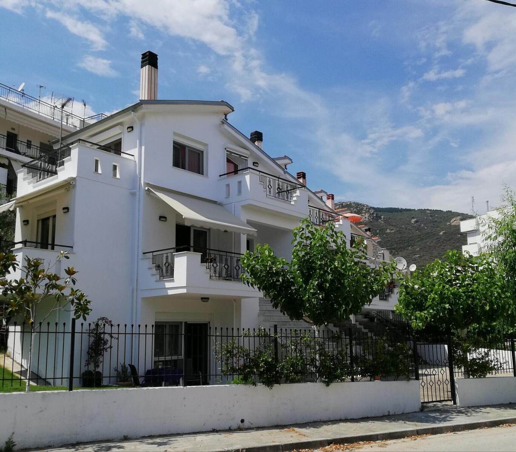 White Paradise view 4