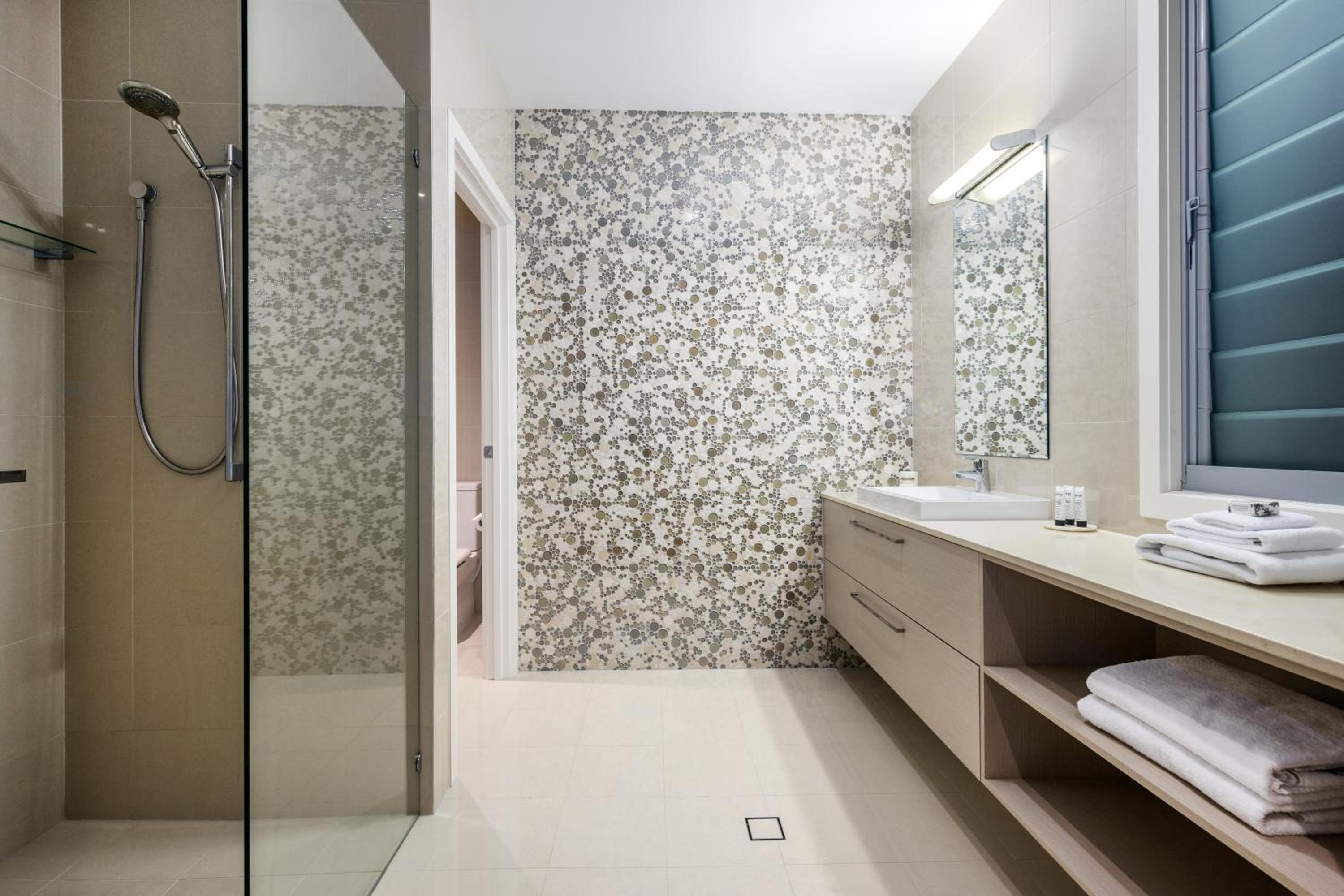 Luxury Tropical Haven - Pacific Avenue, Sunshine Beach