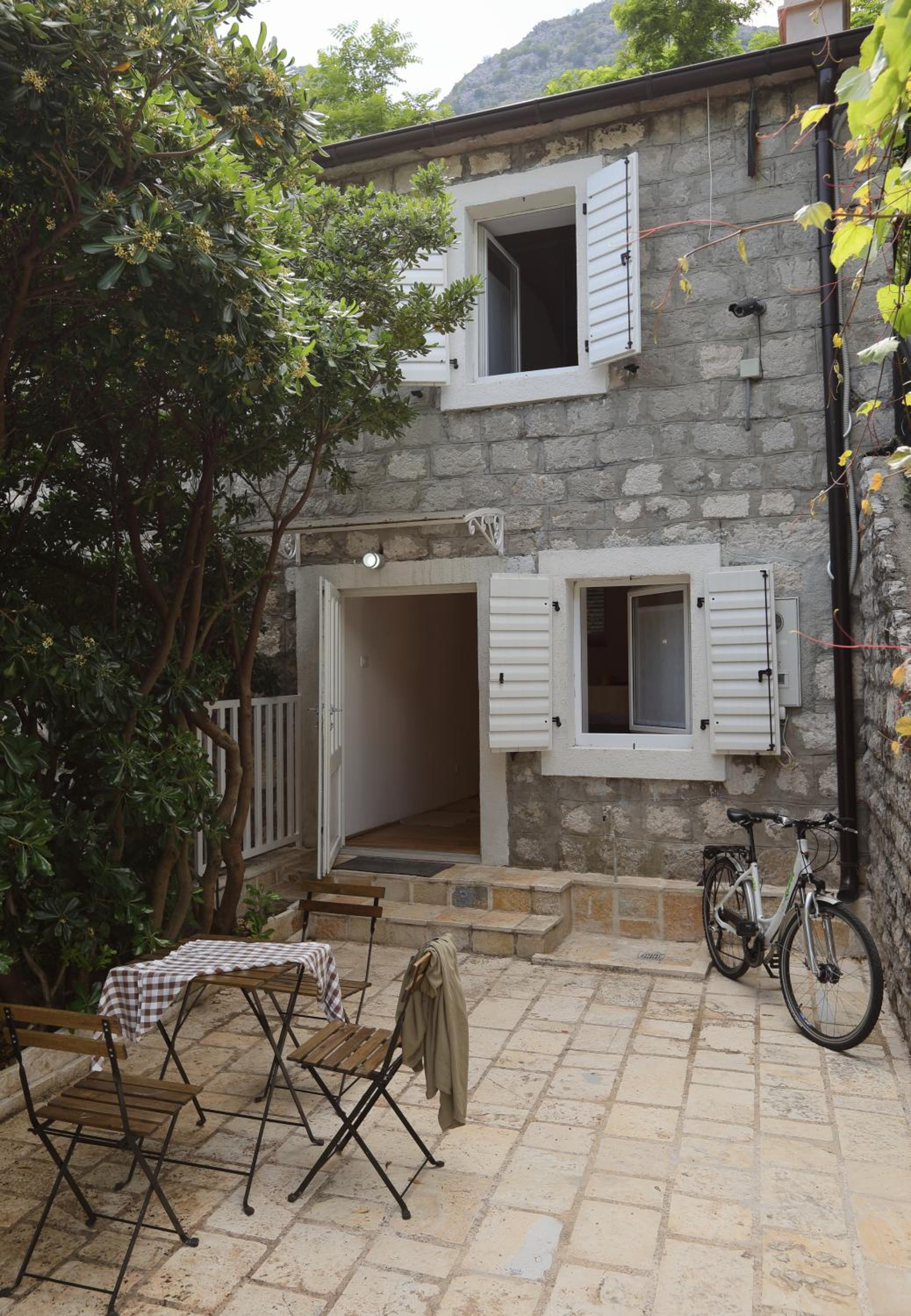 Seven Hills Duplex Eco-Cottage view 2